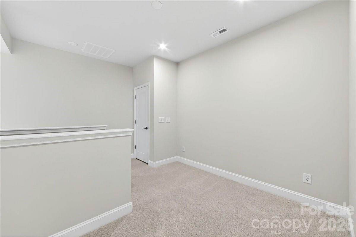 175 Landy Street Property Photo 13