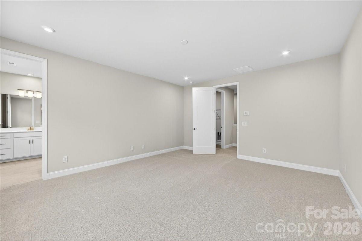 175 Landy Street Property Photo 15