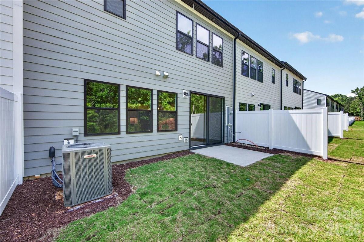 175 Landy Street Property Photo 24