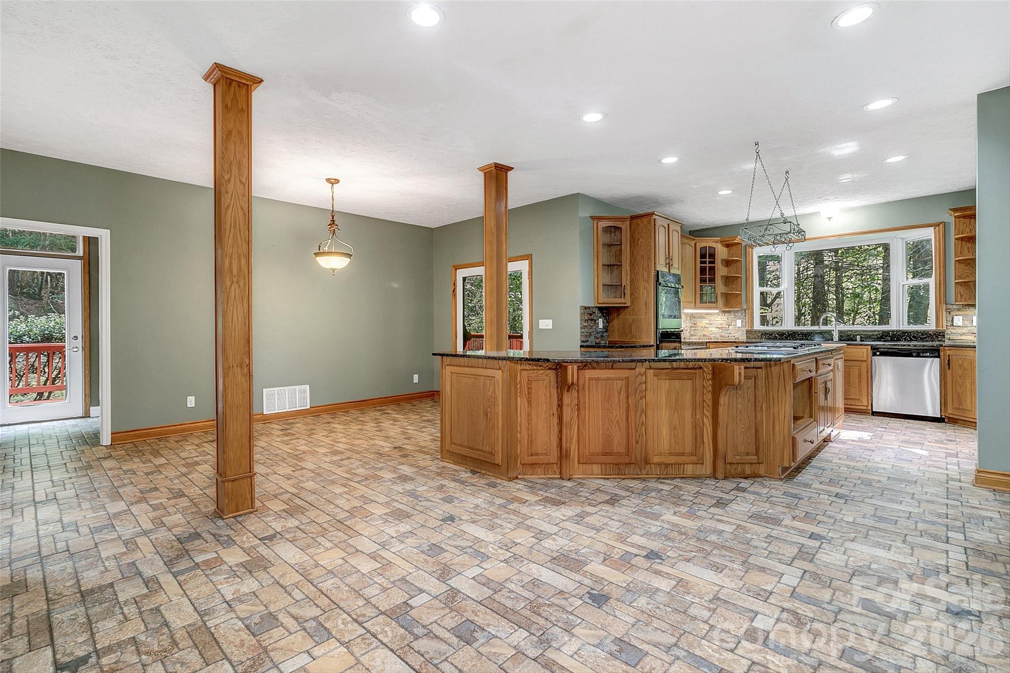 287 Shady Creek Lane Property Photo 15