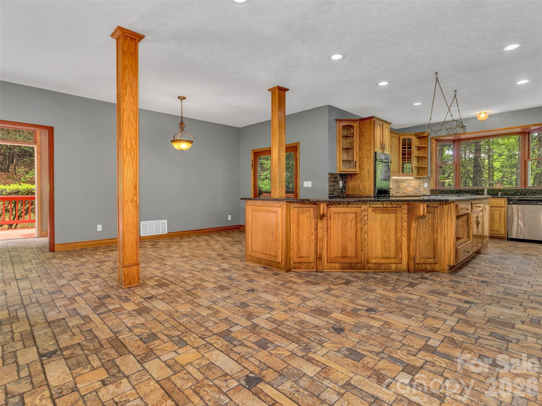 287 Shady Creek Lane Property Photo 16