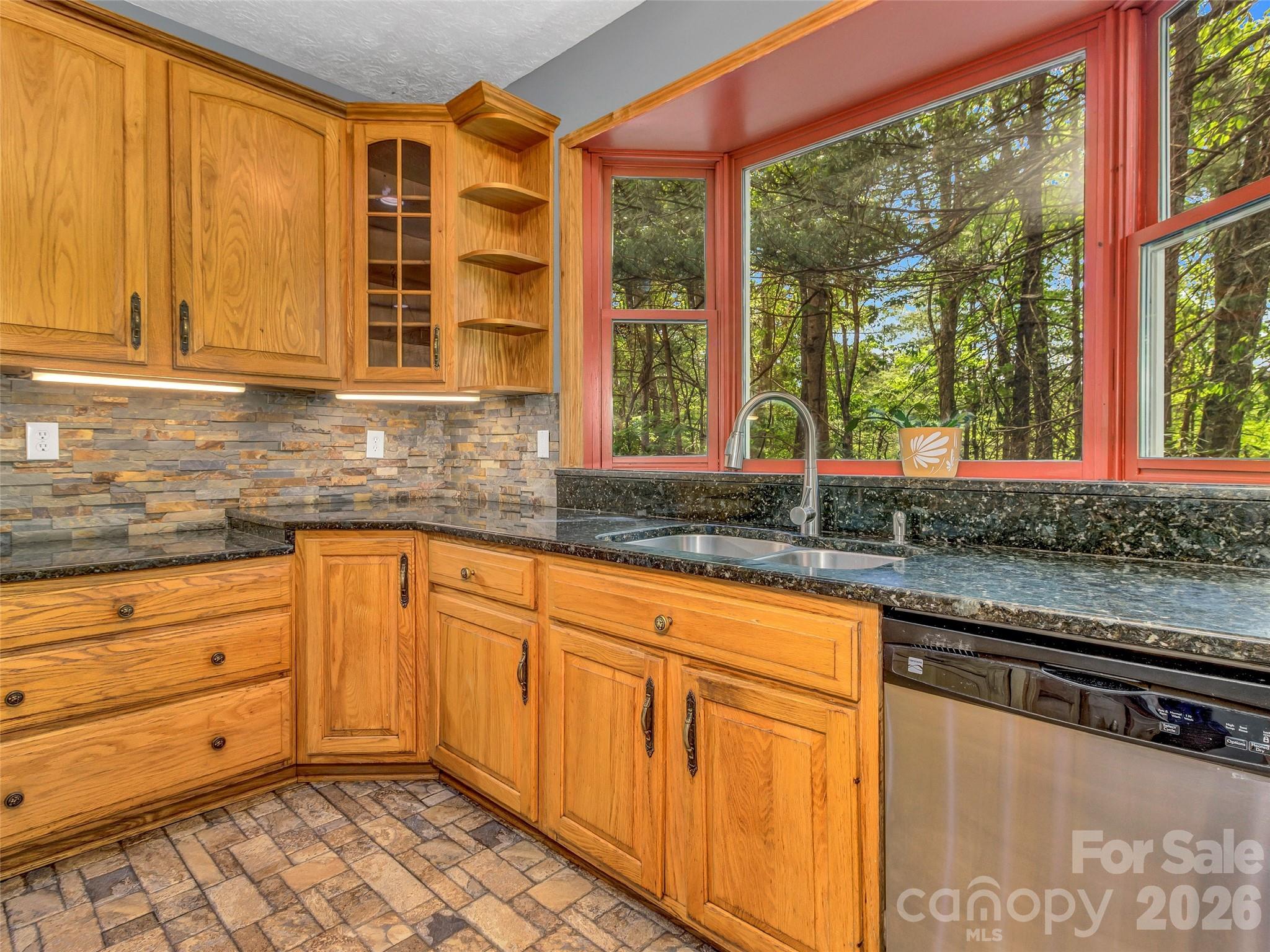287 Shady Creek Lane Property Photo 18
