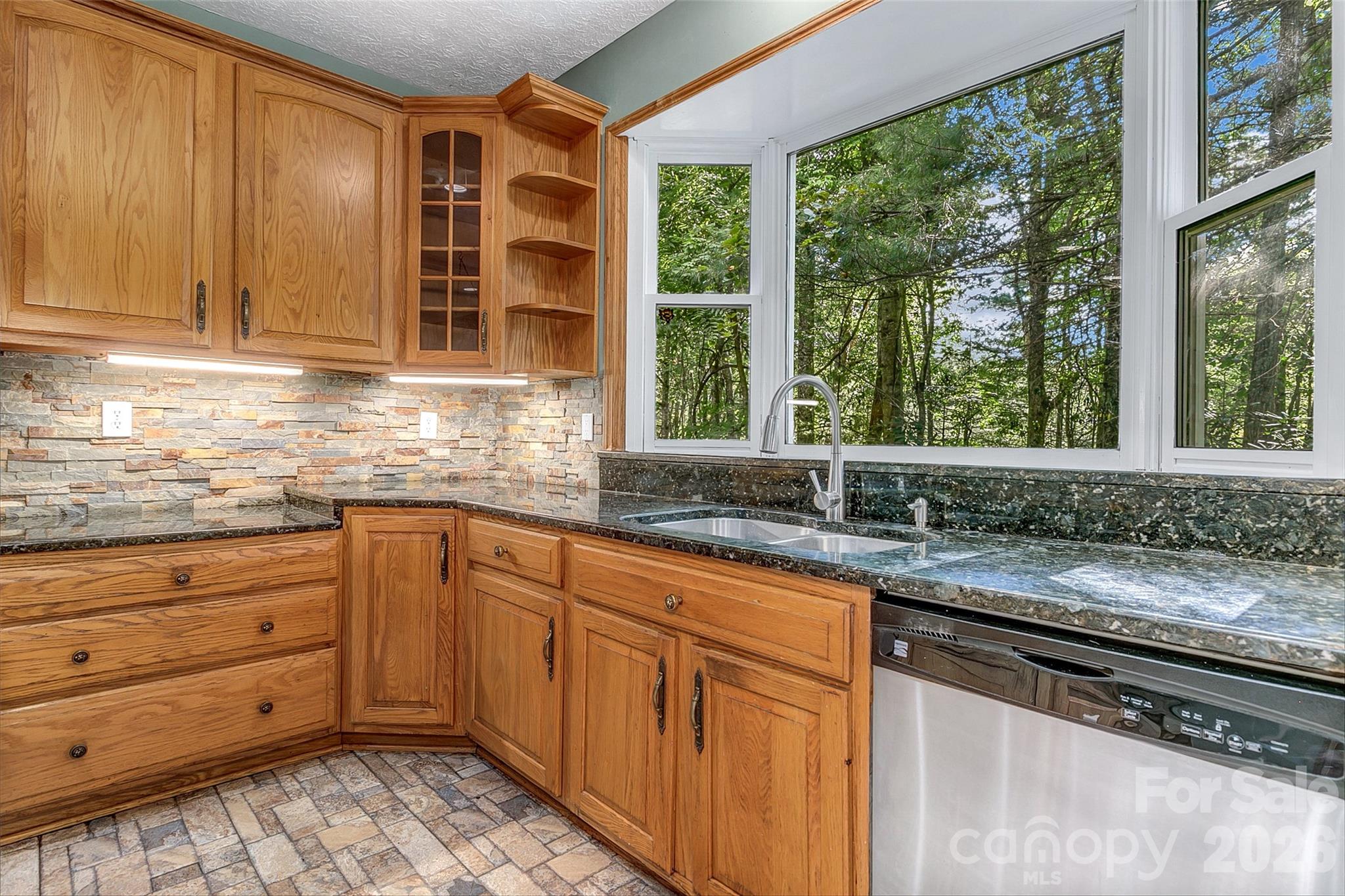287 Shady Creek Lane Property Photo 18
