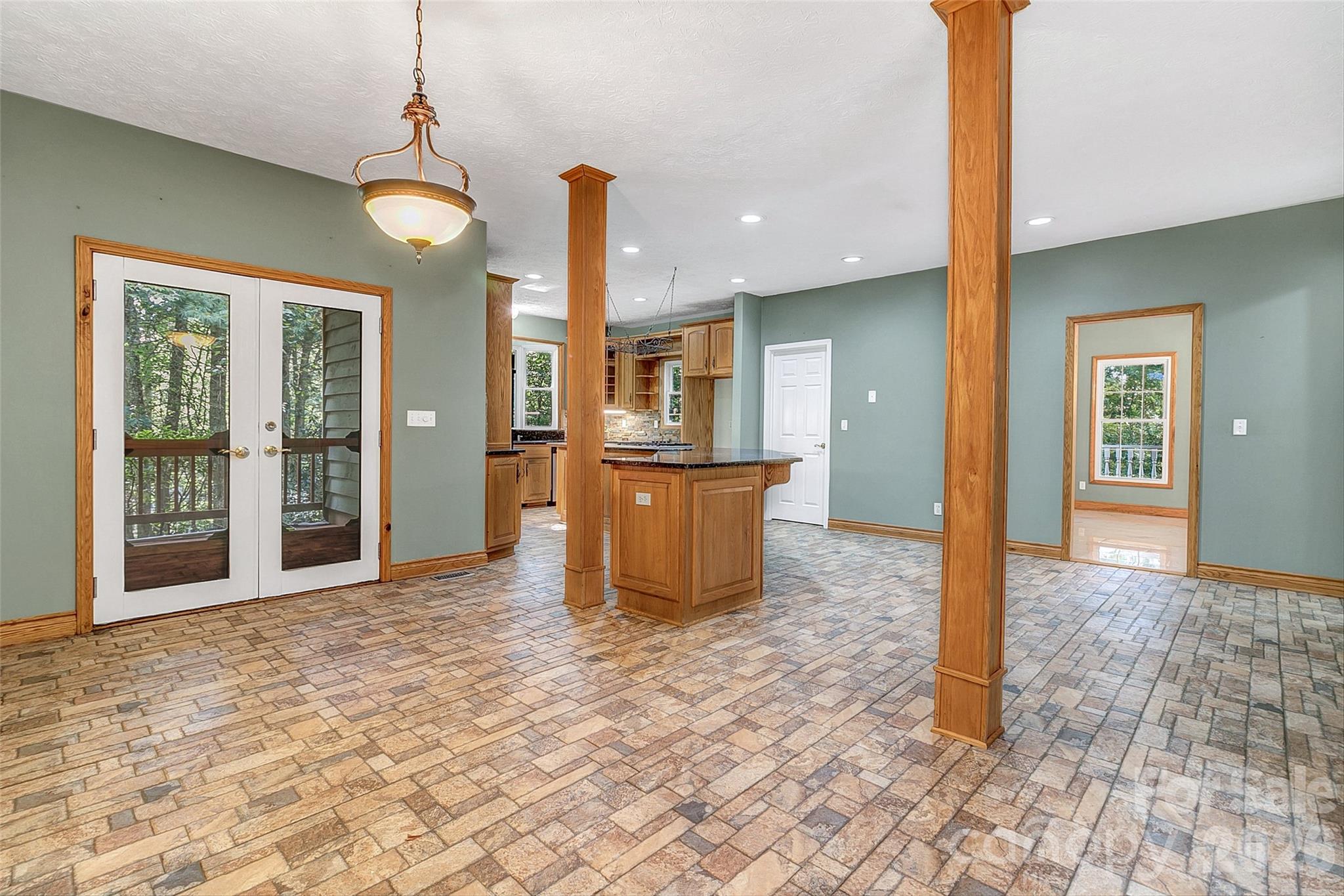 287 Shady Creek Lane Property Photo 19