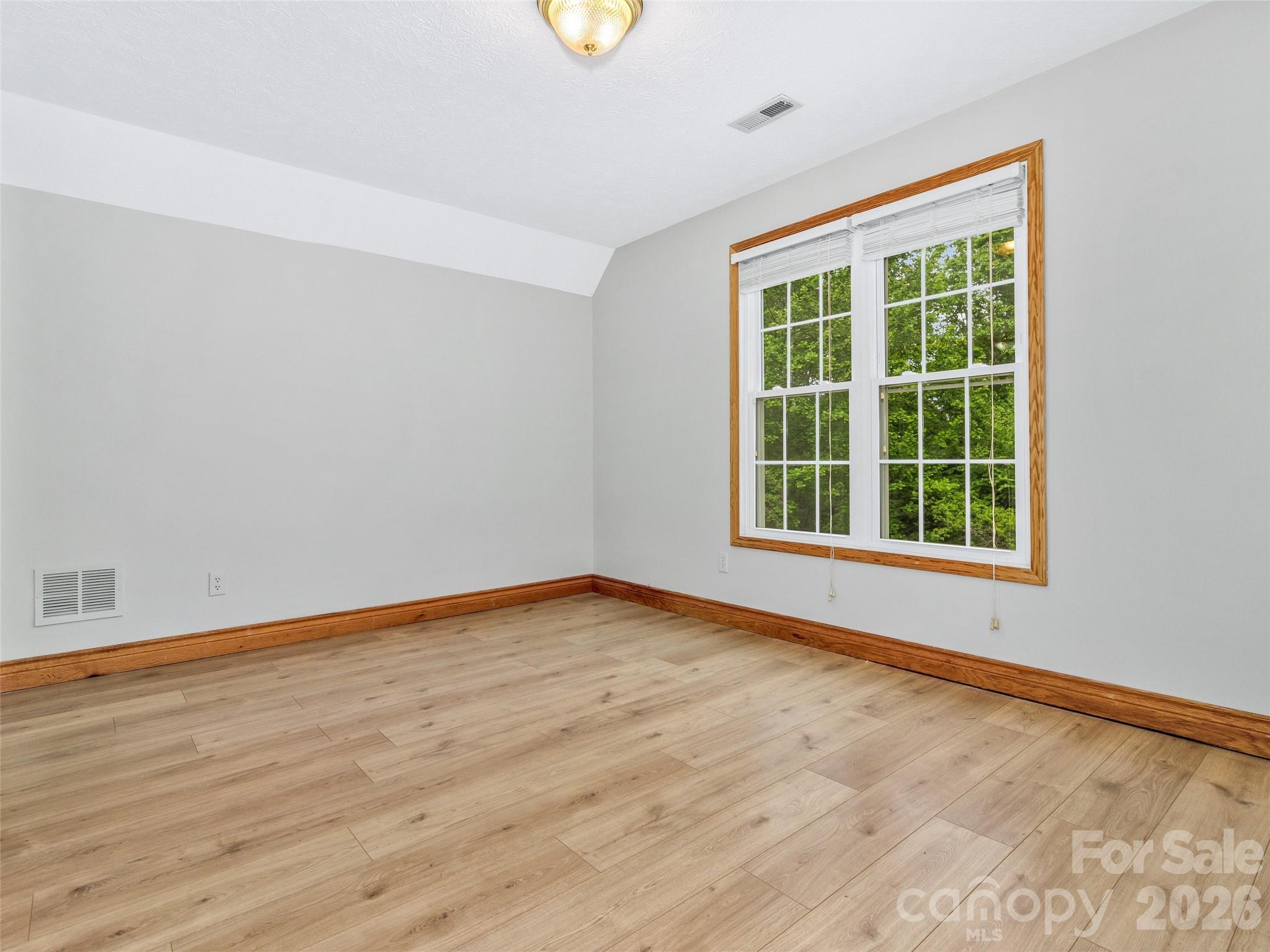 287 Shady Creek Lane Property Photo 30