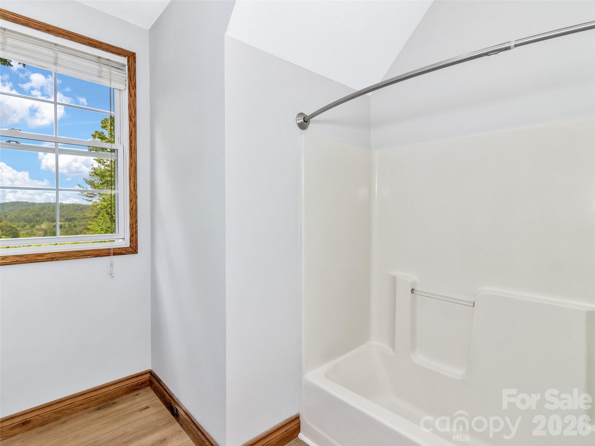 287 Shady Creek Lane Property Photo 32