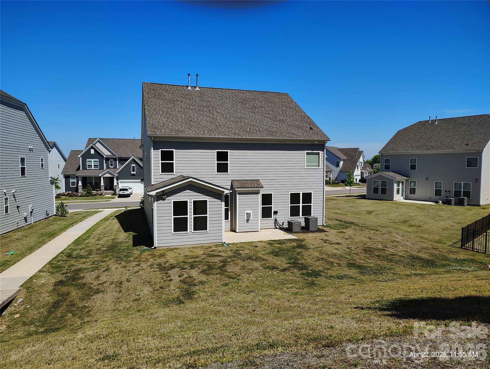 165 Winterberry Street Property Photo 22