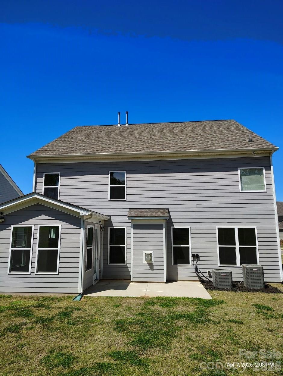 165 Winterberry Street Property Photo 23