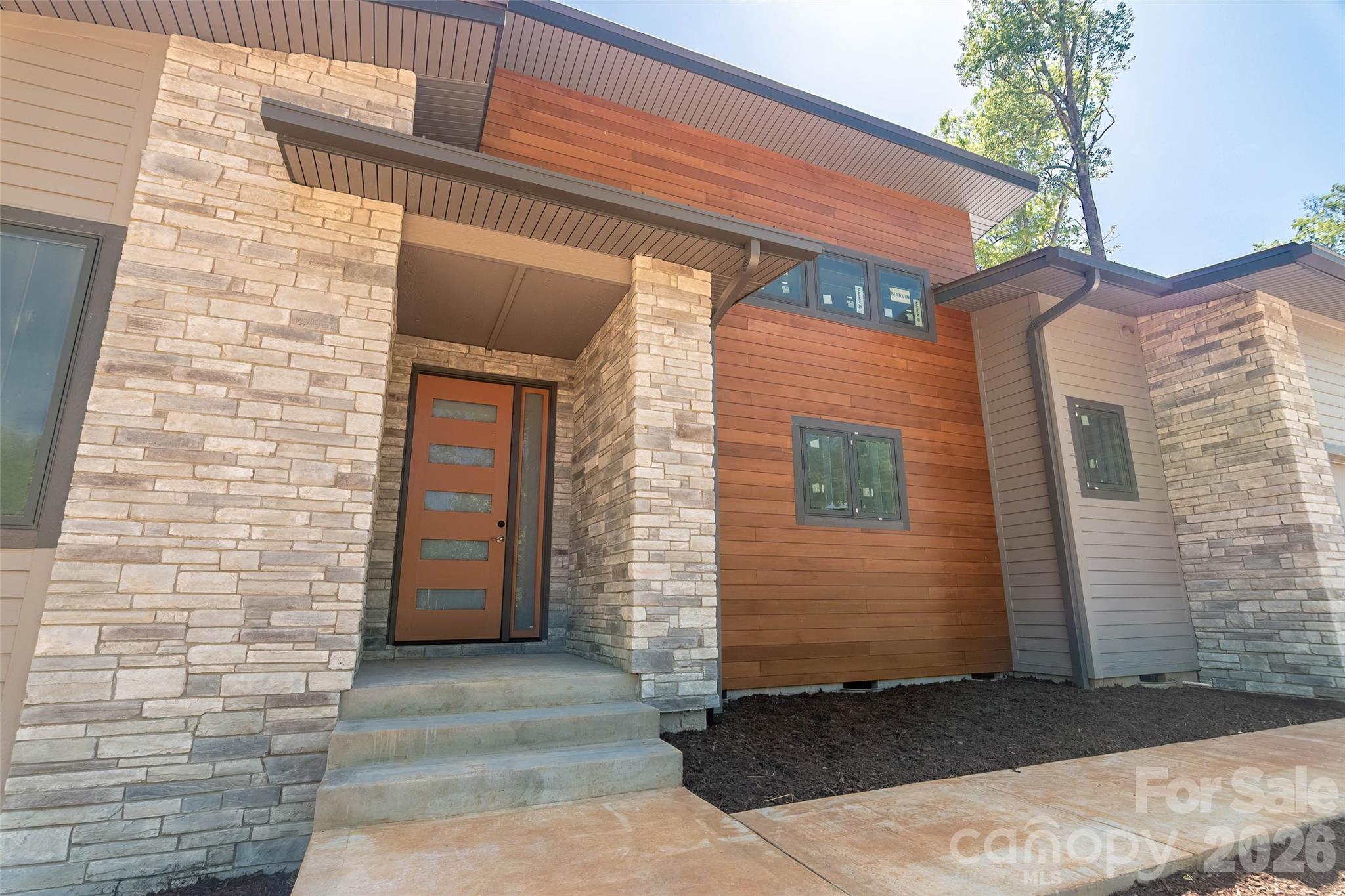 255 Hunters Trace Property Photo 12