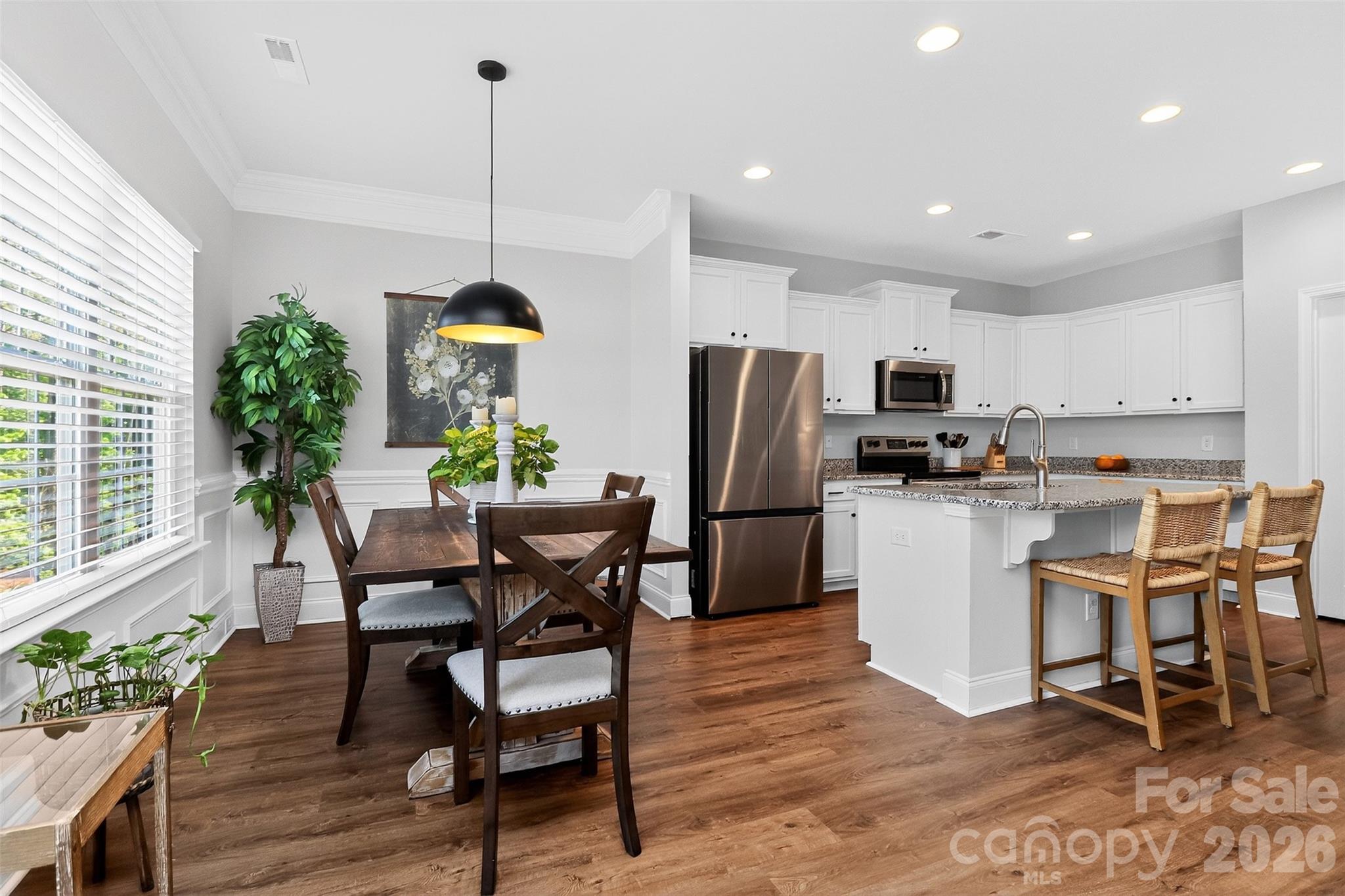 413 Colton Street Property Photo 12