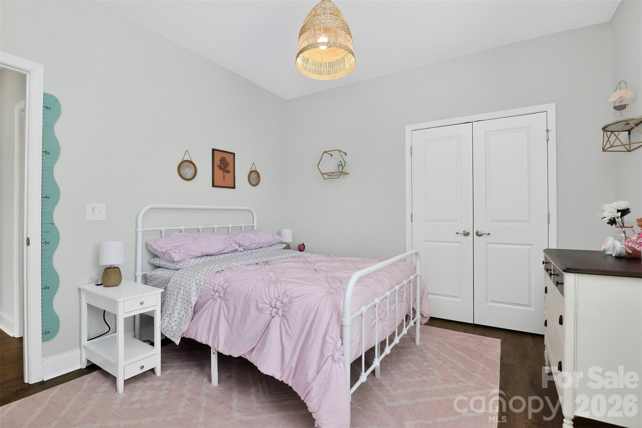 413 Colton Street Property Photo 25