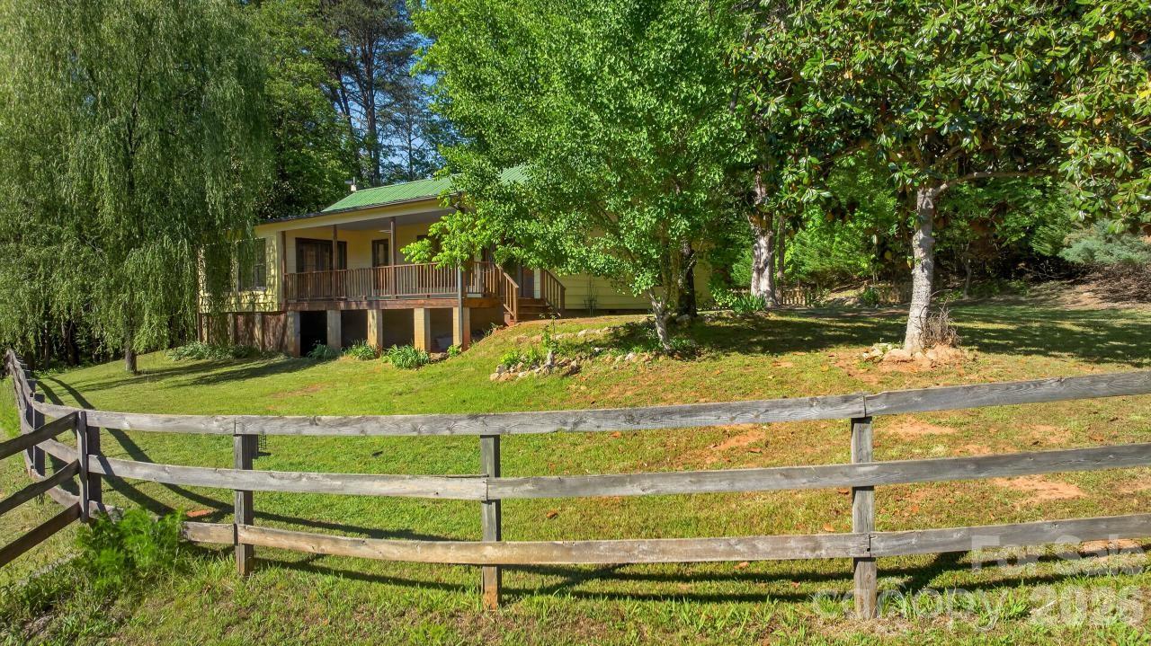 3205 Collinsville Road Property Photo 4
