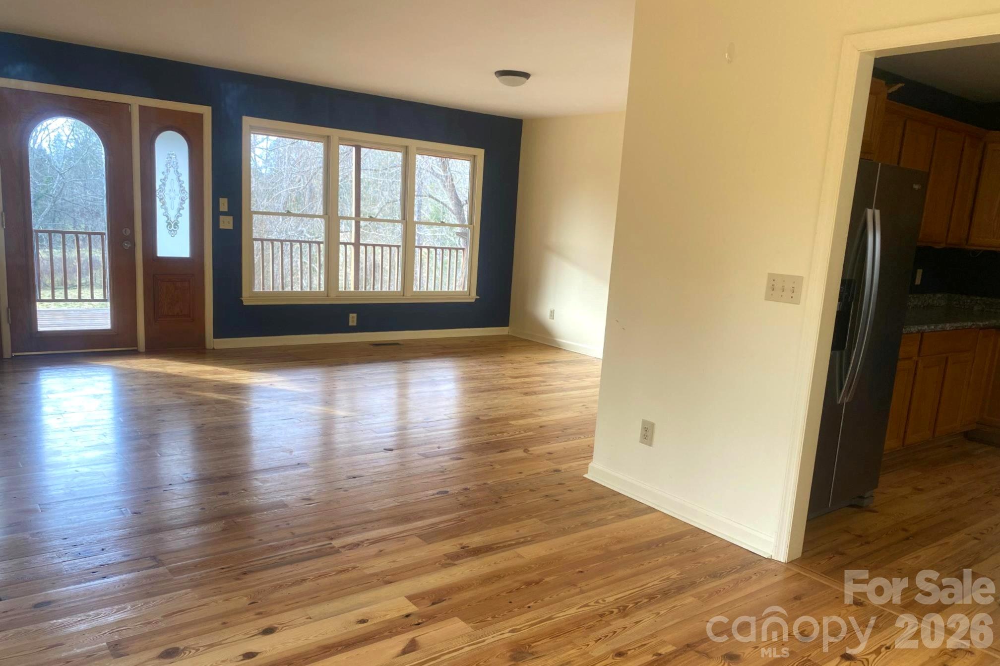 3205 Collinsville Road Property Photo 14