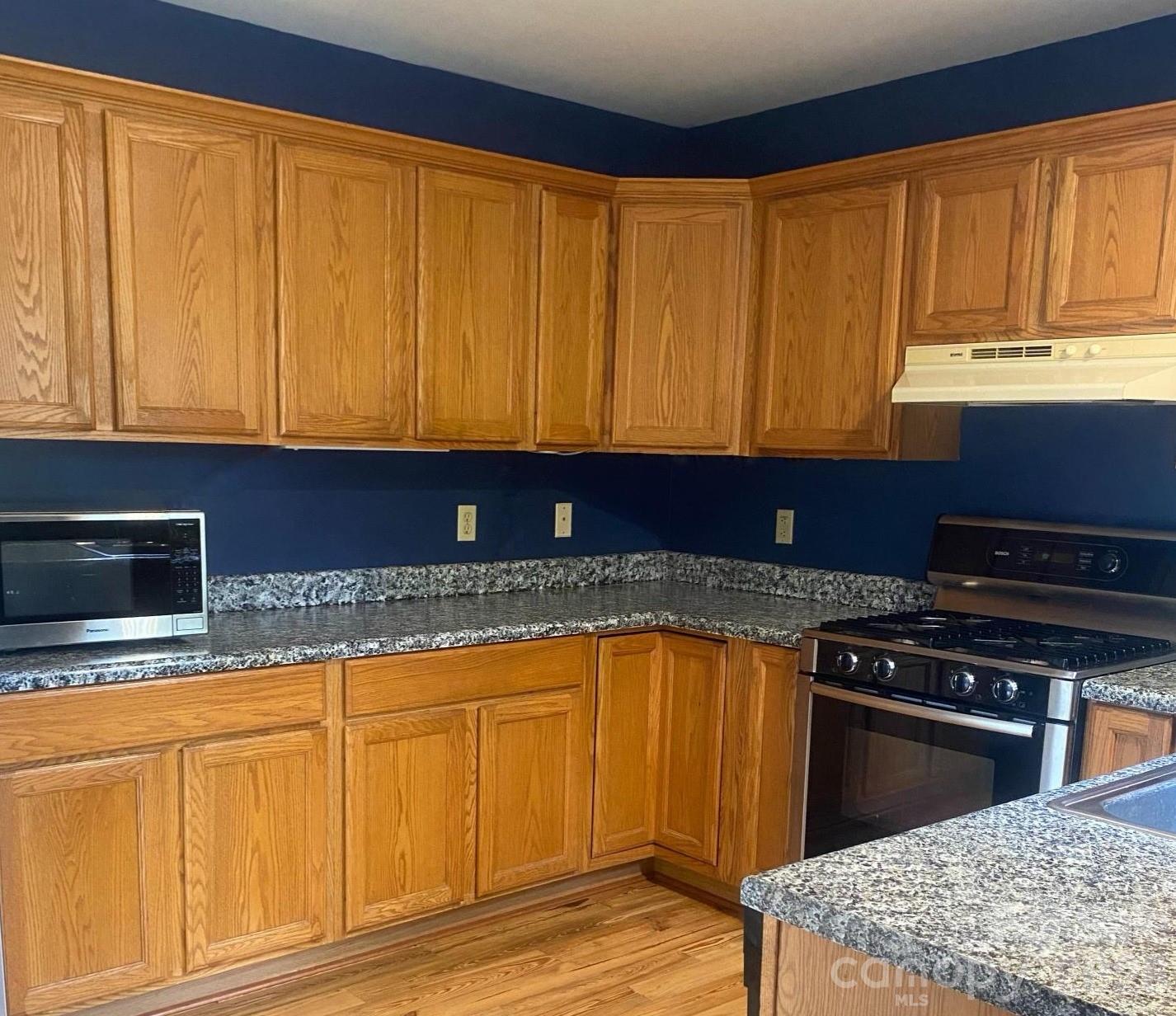 3205 Collinsville Road Property Photo 17