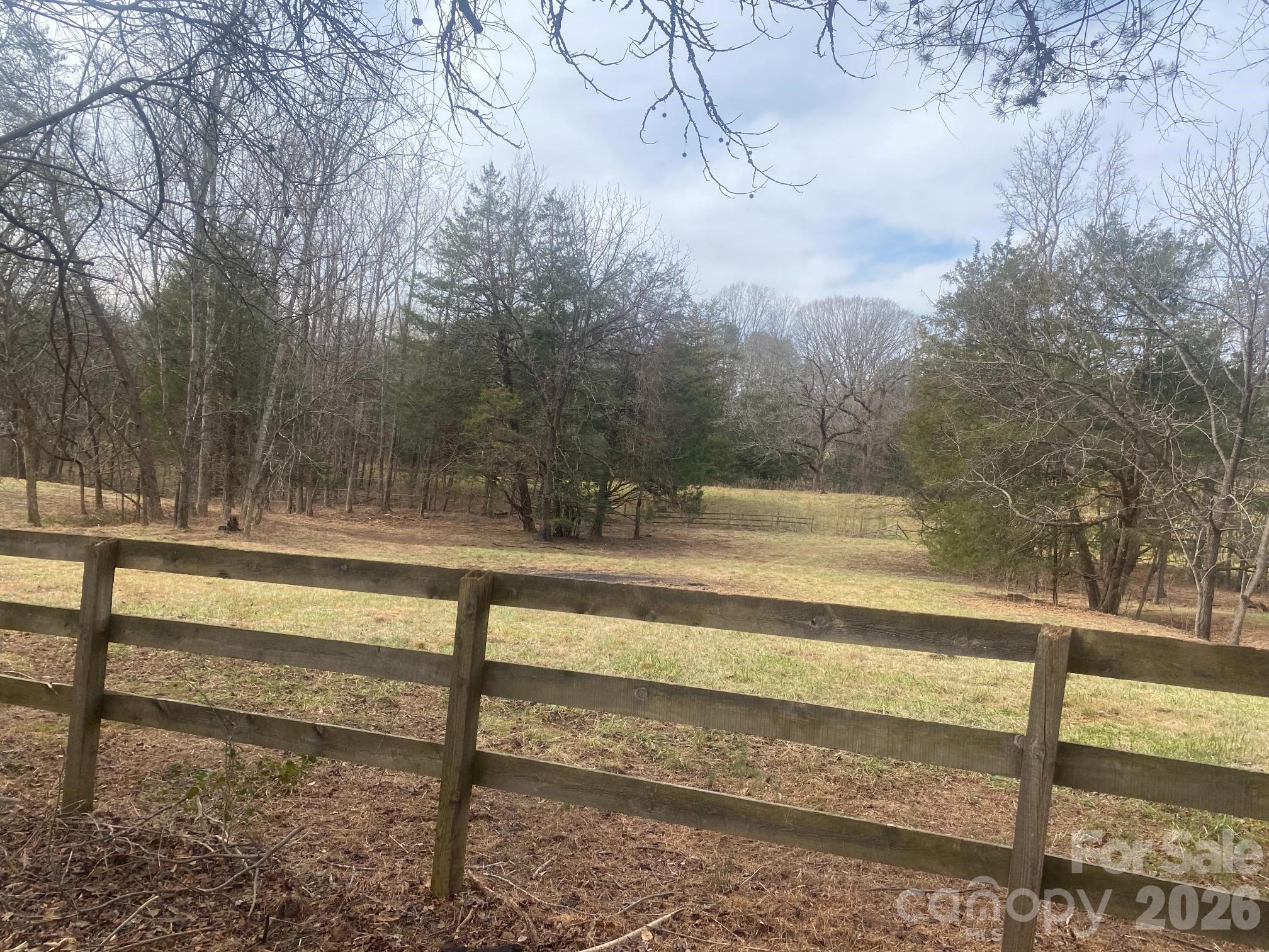 3205 Collinsville Road Property Photo 38