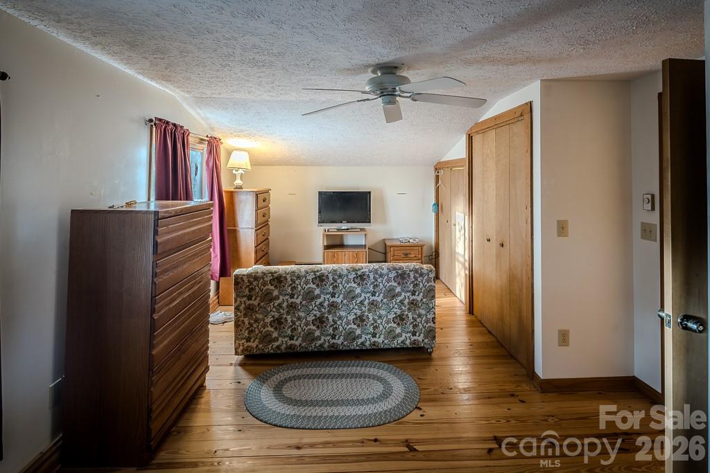 86 Hickory Lane Property Photo 33