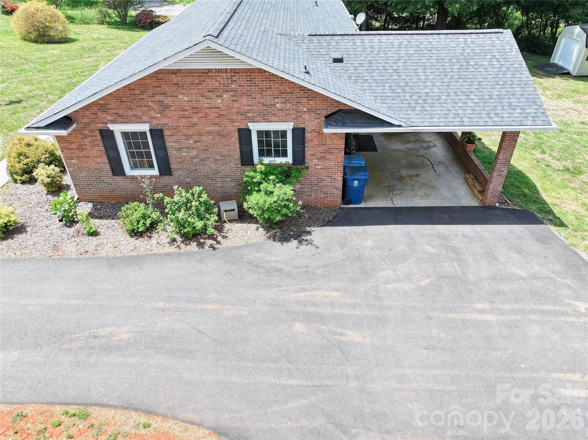 139 Woodhaven Lane Property Photo 32