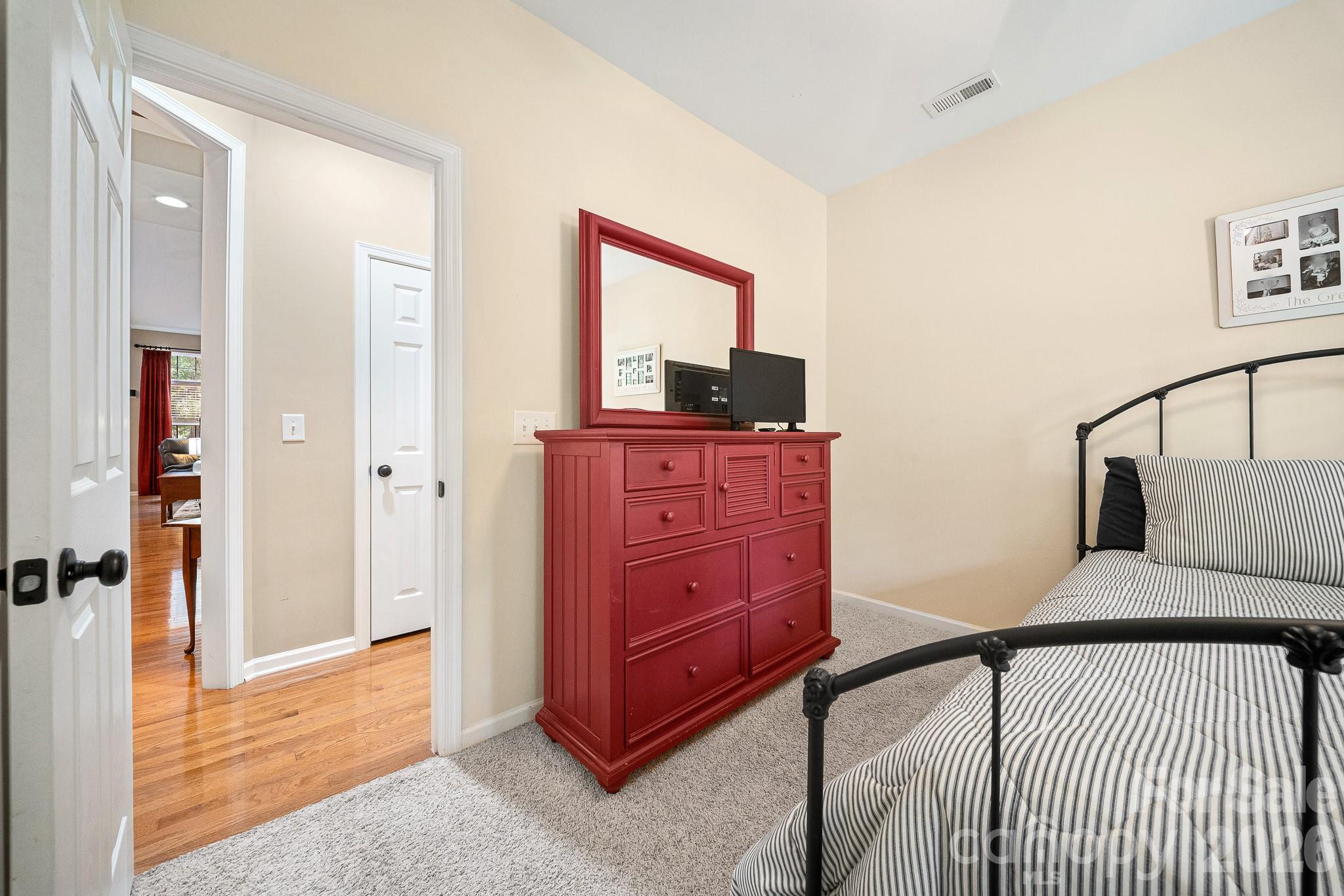 4006 Hickory View Drive Property Photo 29