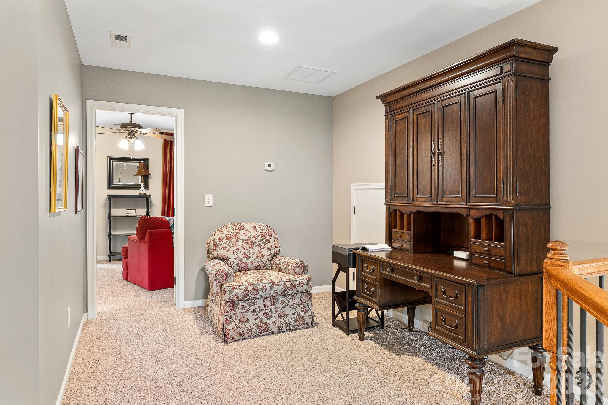 4006 Hickory View Drive Property Photo 32