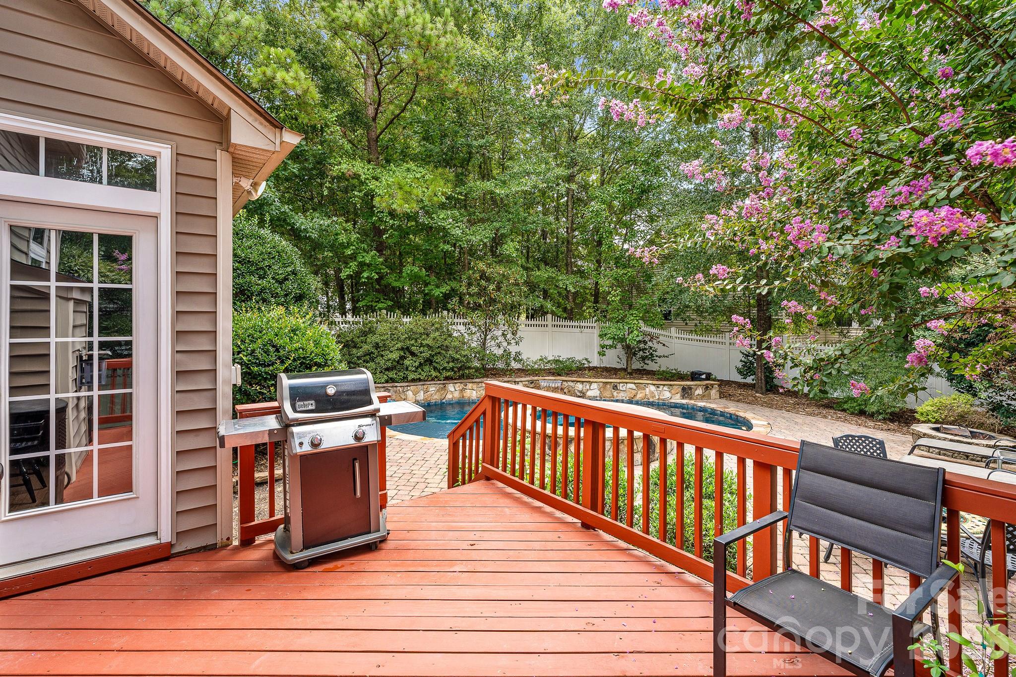 4006 Hickory View Drive Property Photo 43