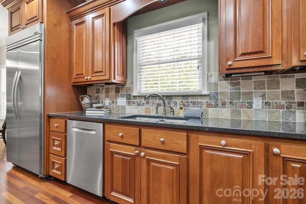 707 Luther Drive Property Photo 13