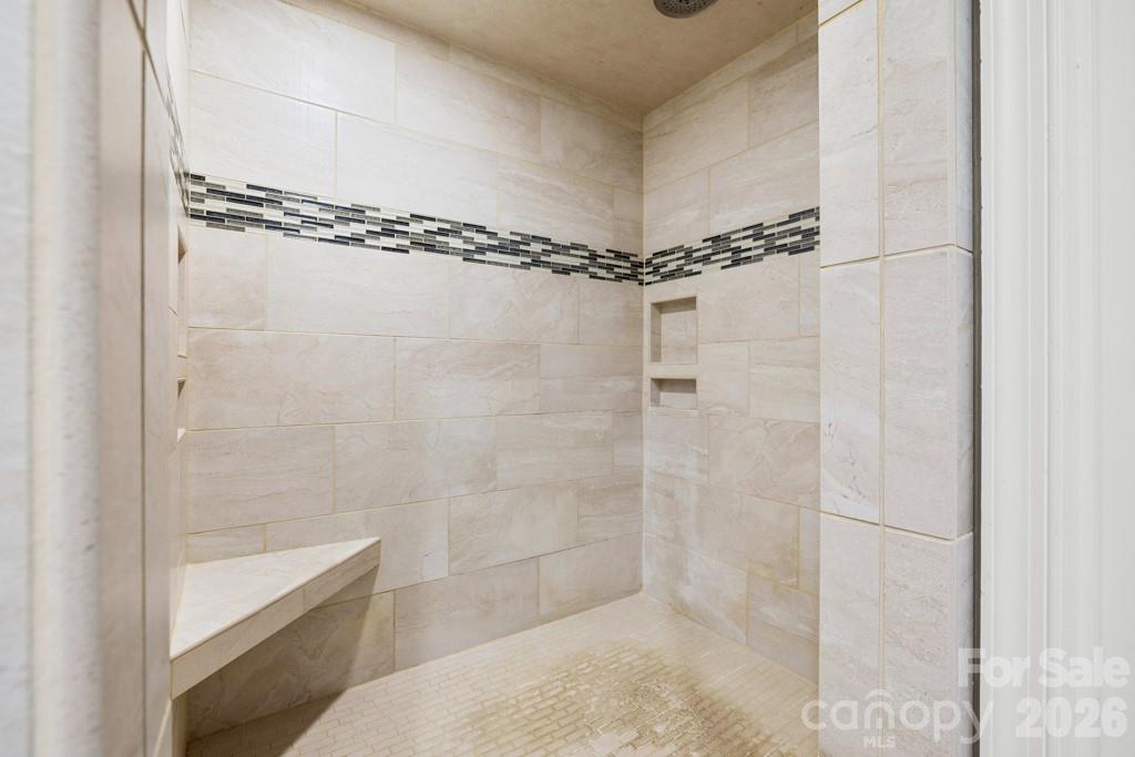707 Luther Drive Property Photo 24