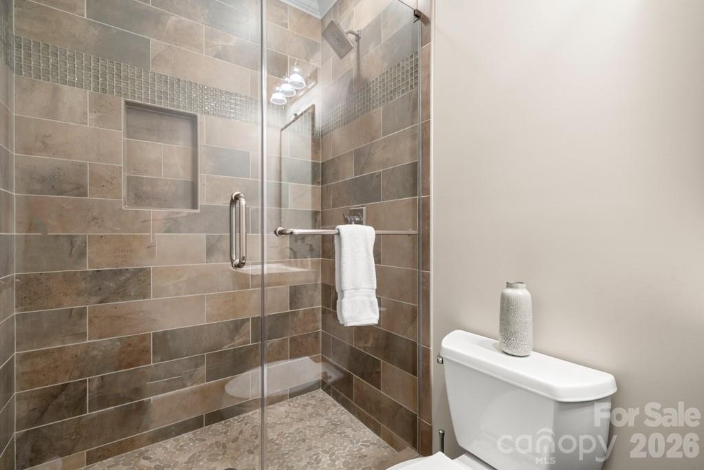 707 Luther Drive Property Photo 30