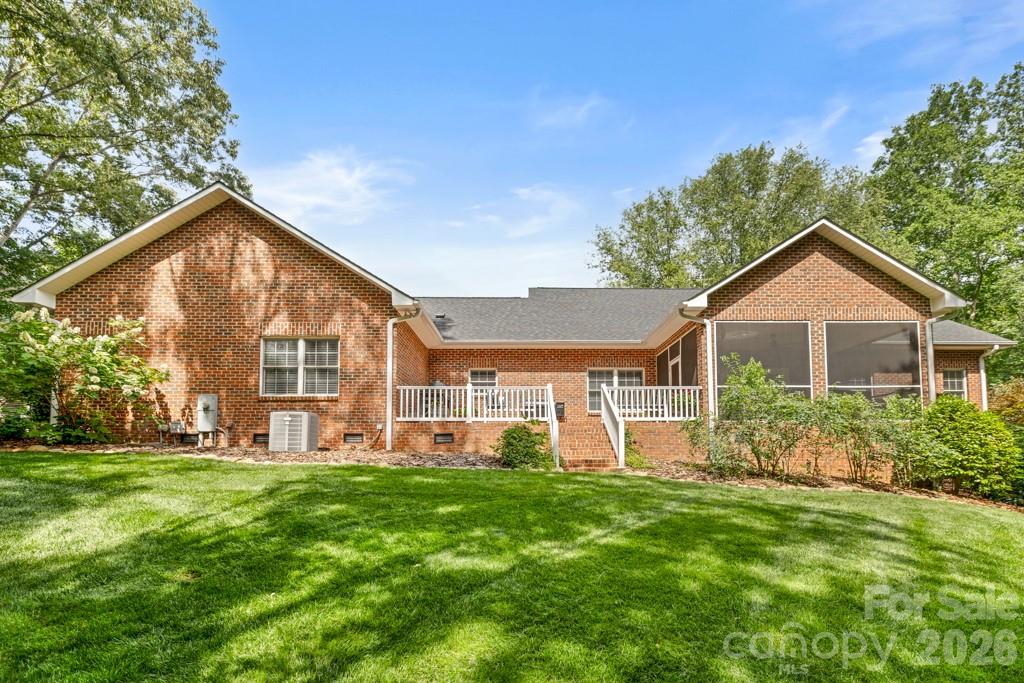 707 Luther Drive Property Photo 35