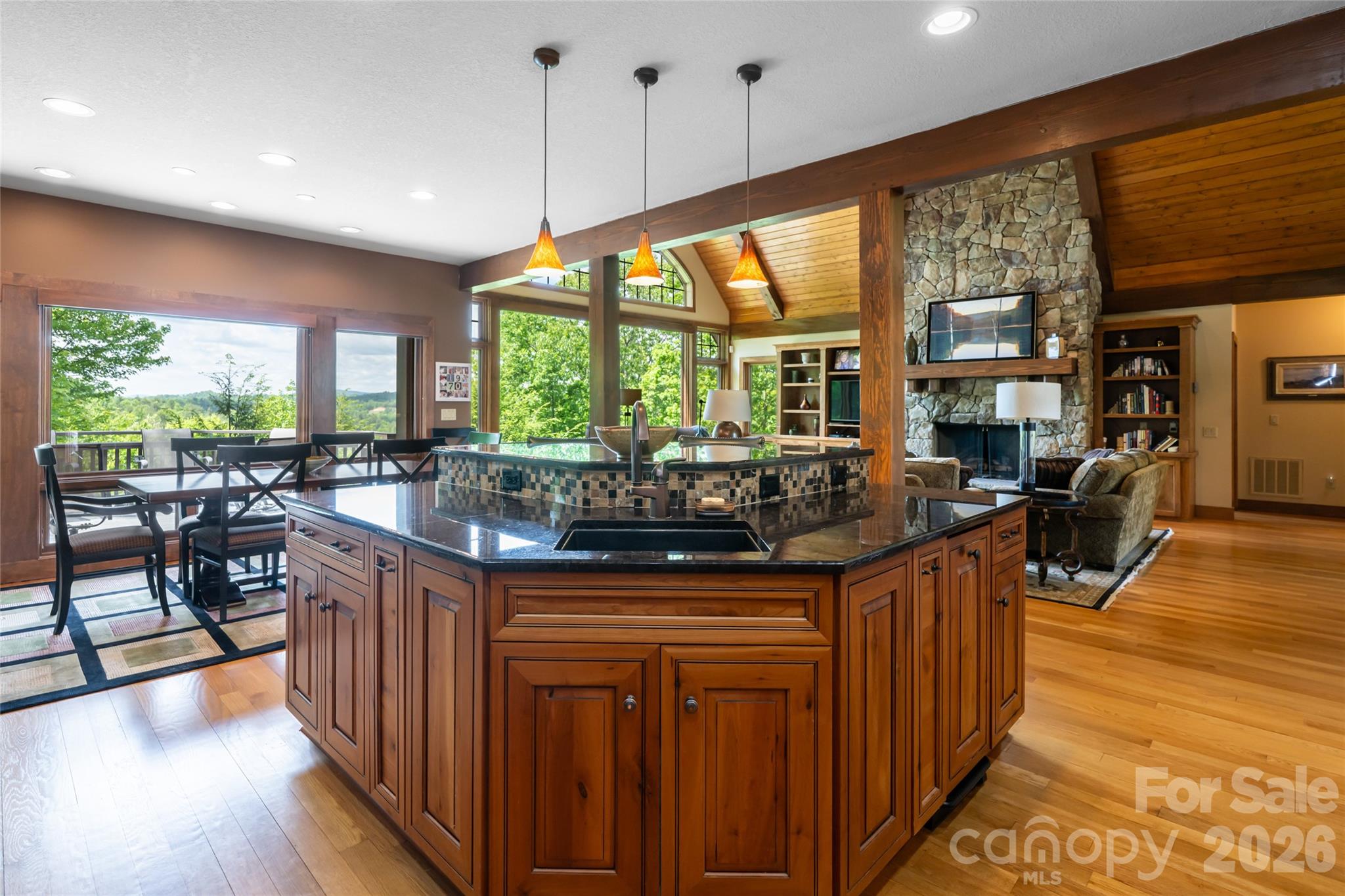 211 Boulder Ridge Drive Property Photo 15