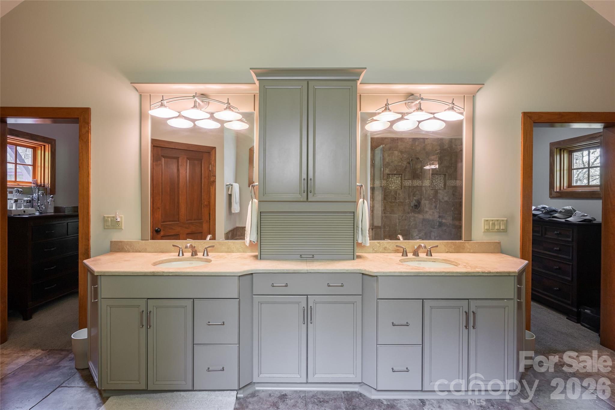 211 Boulder Ridge Drive Property Photo 28