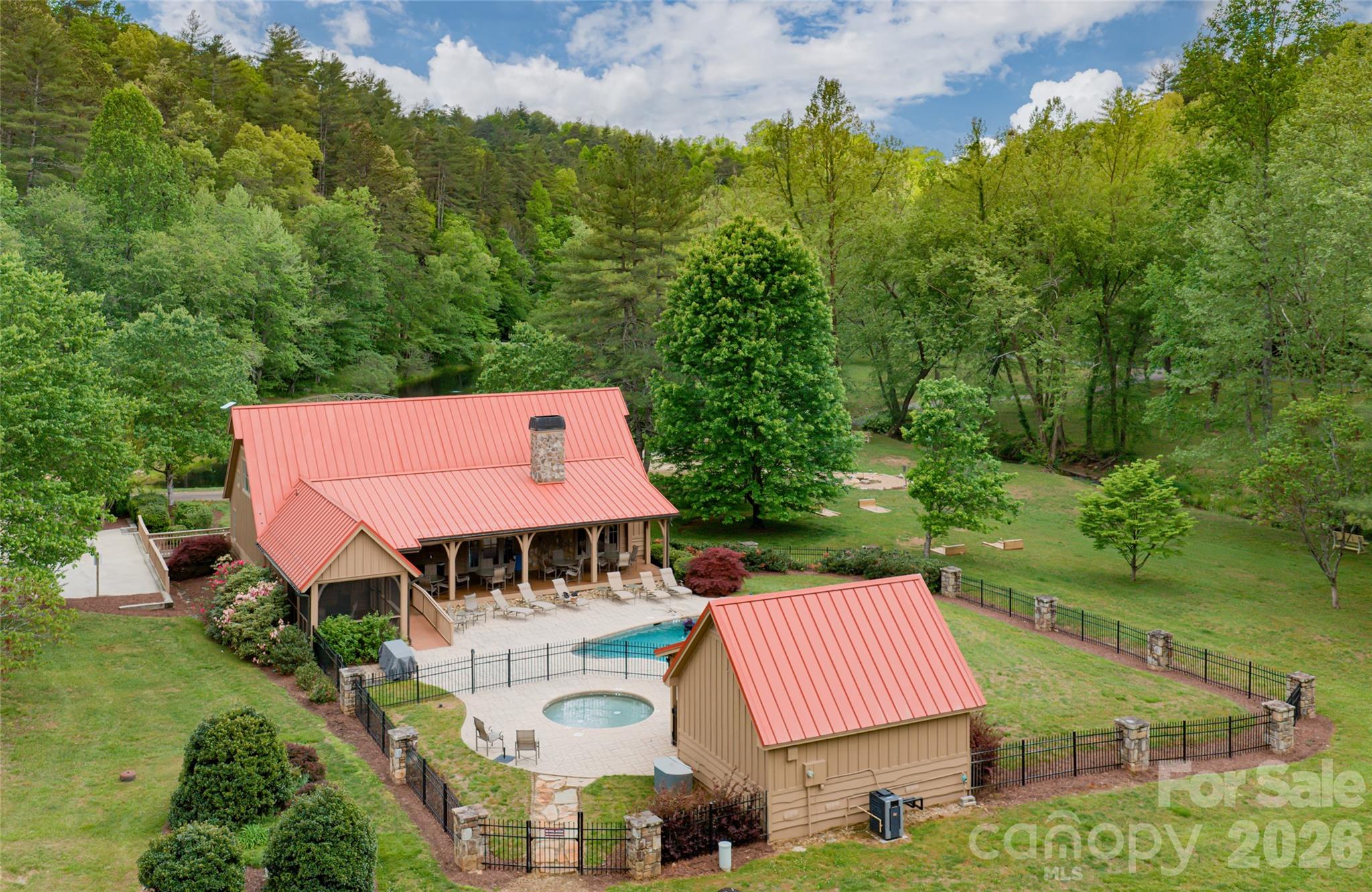 211 Boulder Ridge Drive Property Photo 44