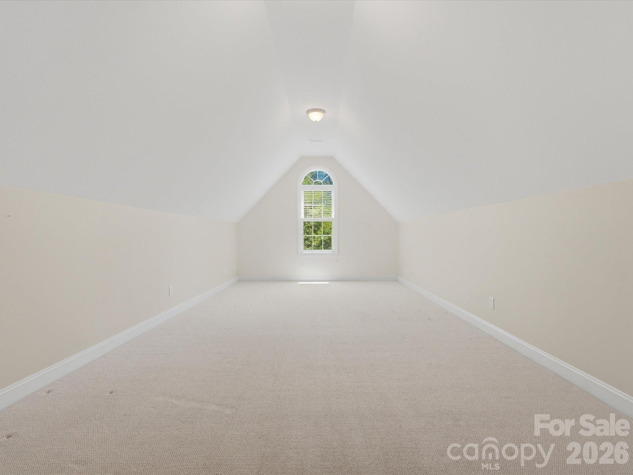 707 Mayfield Court Property Photo 26