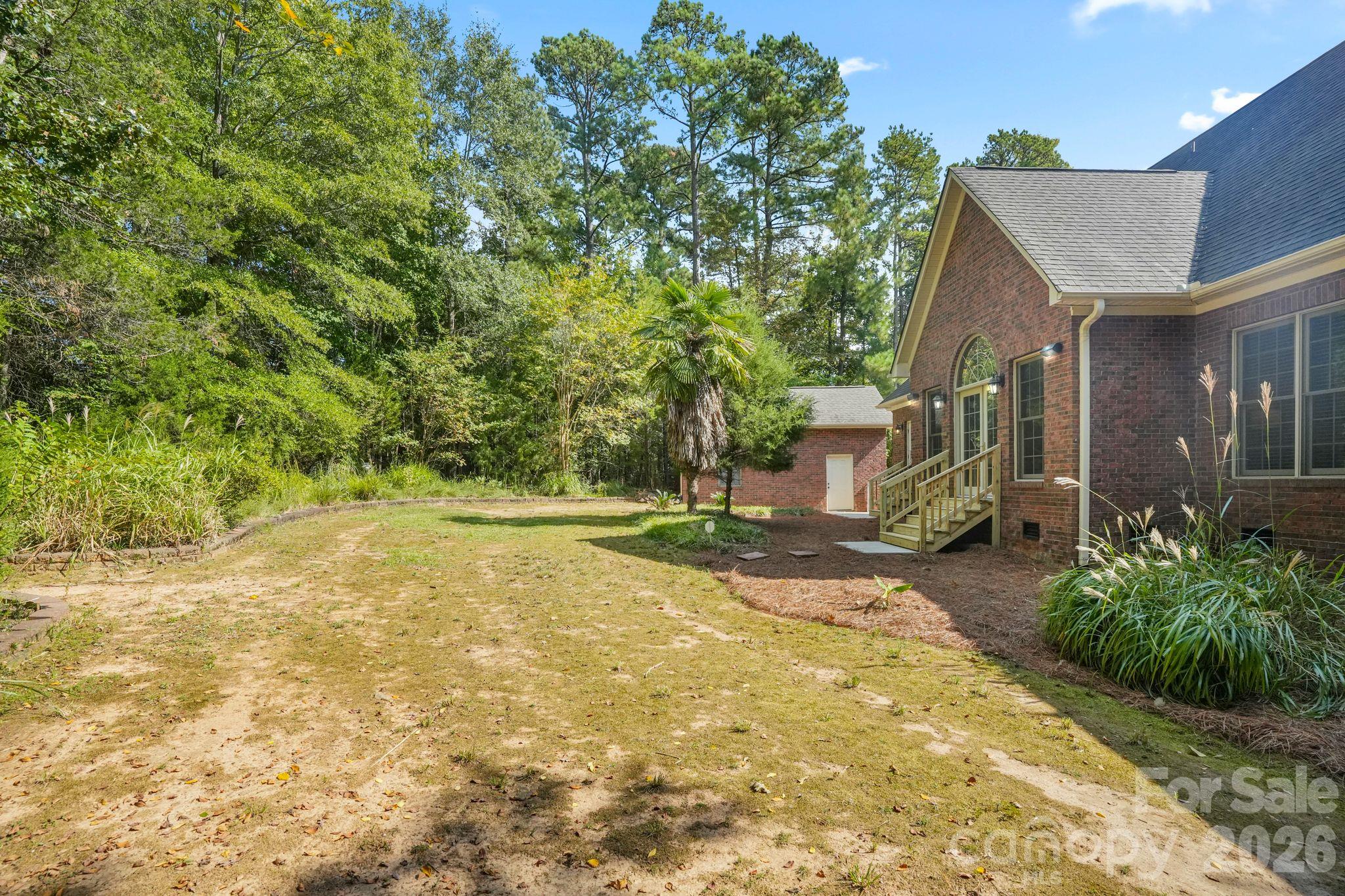 707 Mayfield Court Property Photo 31