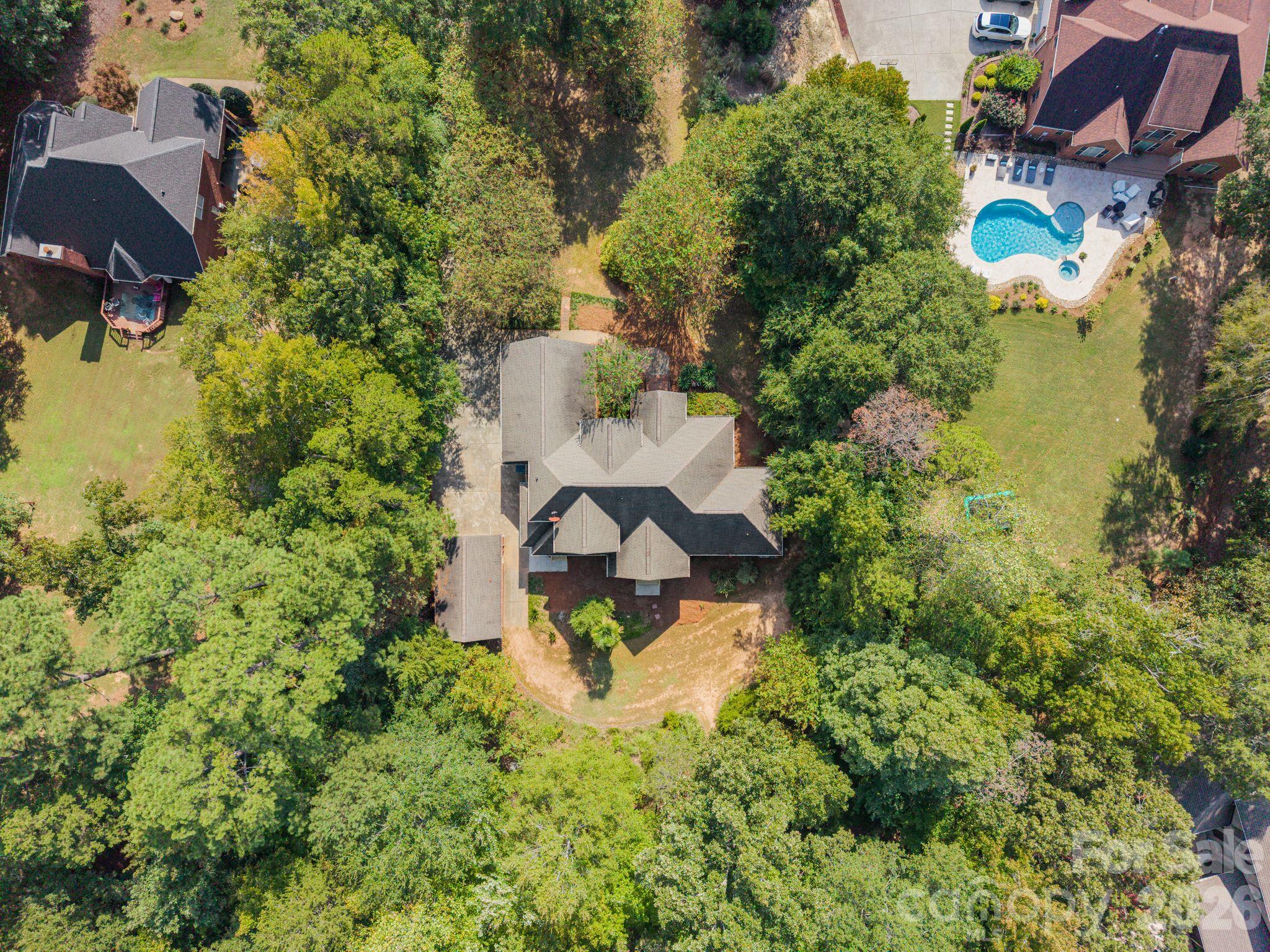 707 Mayfield Court Property Photo 43