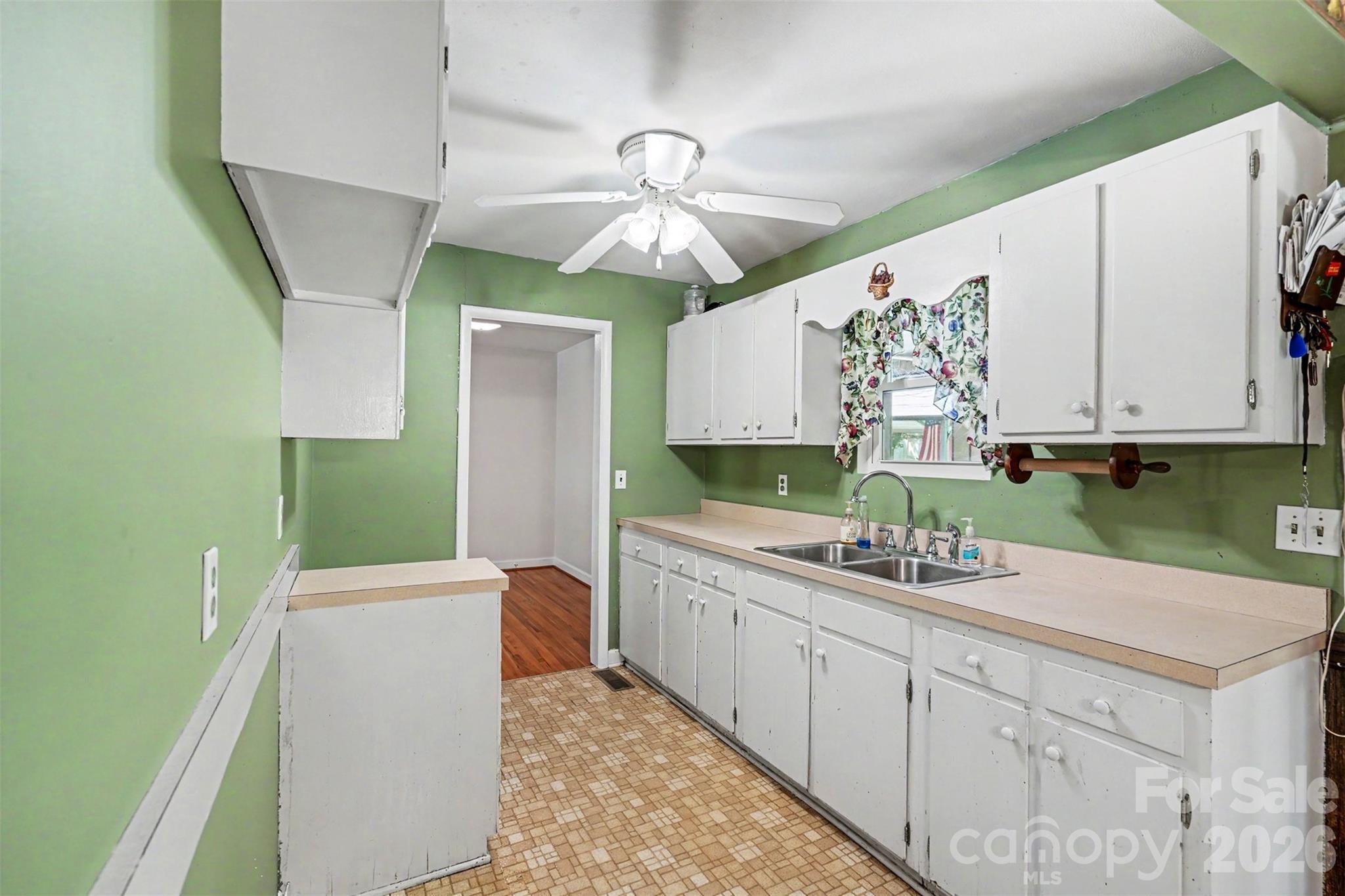 1304 Shannon Drive Property Photo 21