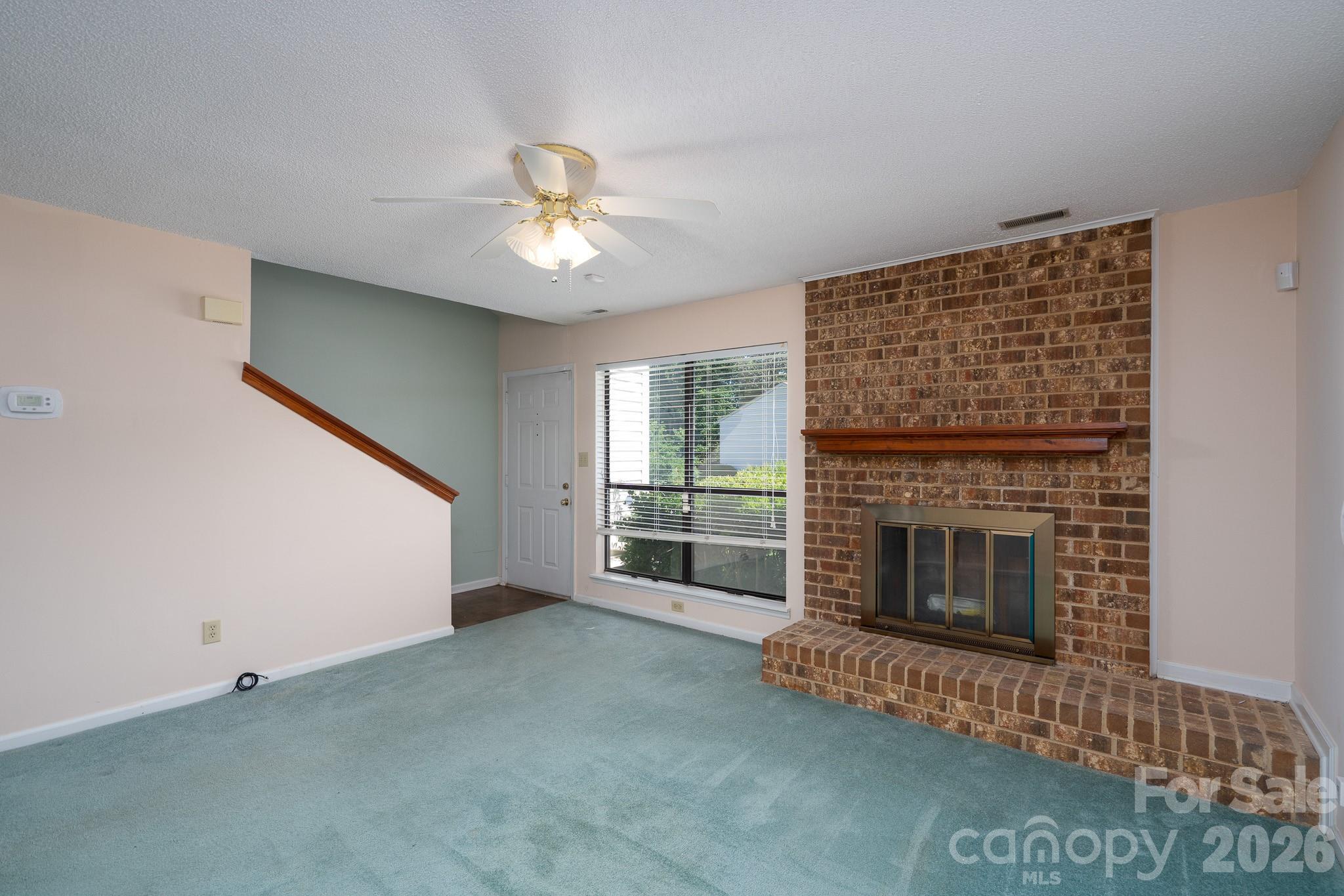 10969 Carmel Crossing Road Property Photo 8