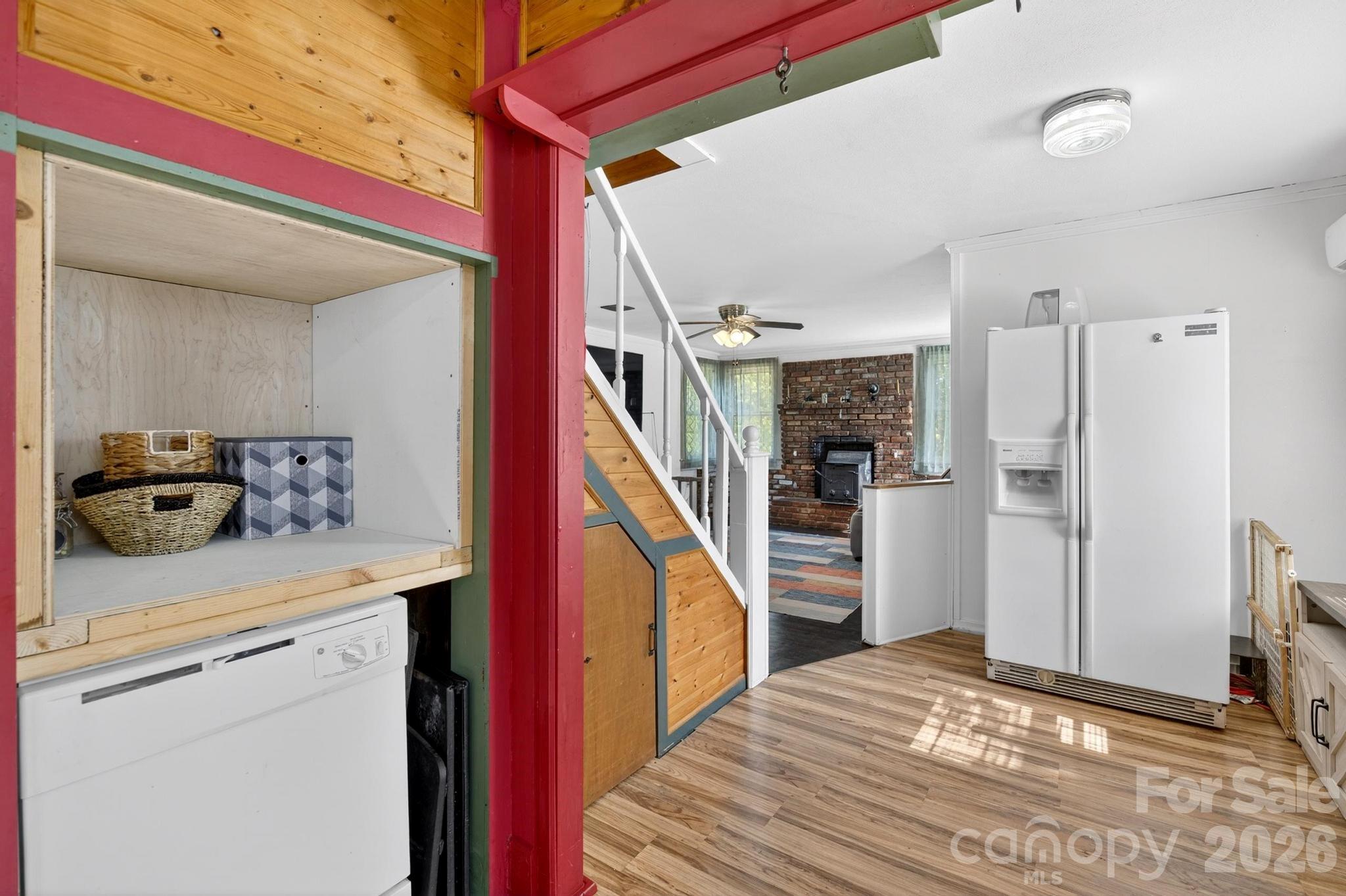 828 Jamestown Road Property Photo 9