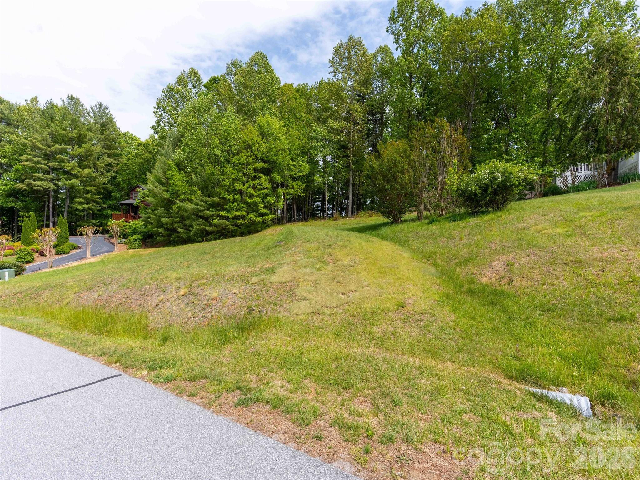 661 Whites Lake Boulevard Property Photo 6