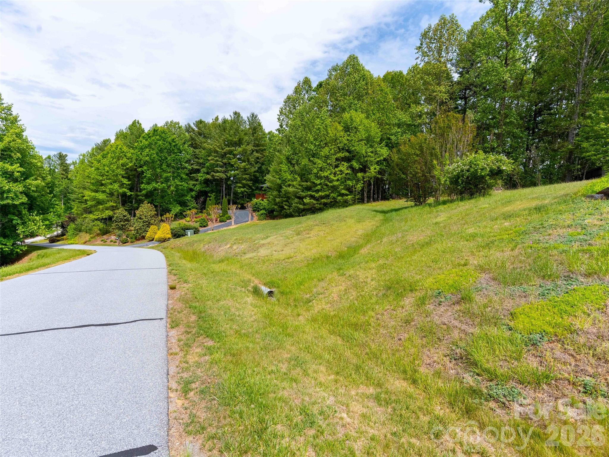 661 Whites Lake Boulevard Property Photo 7
