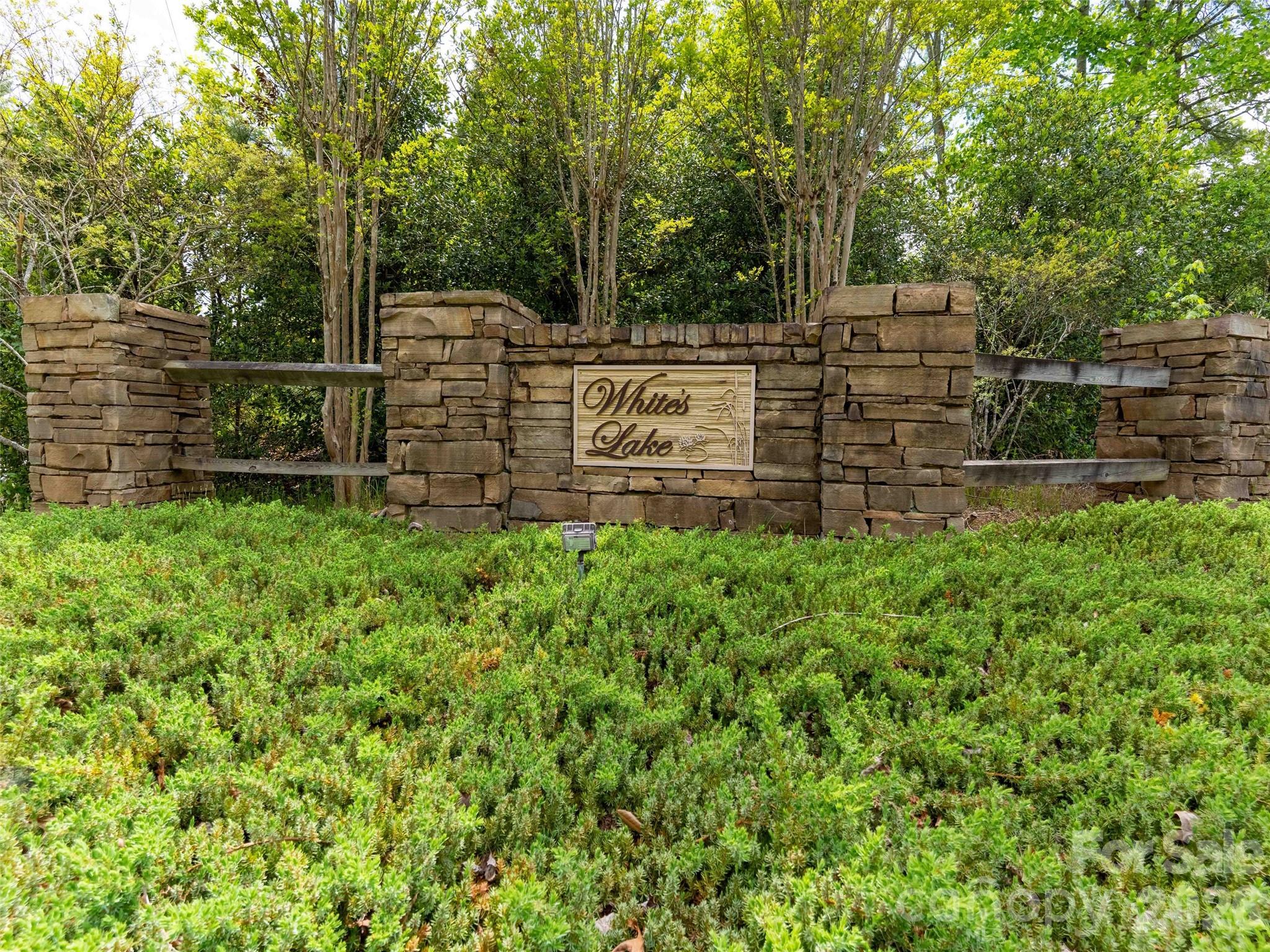 661 Whites Lake Boulevard Property Photo 17