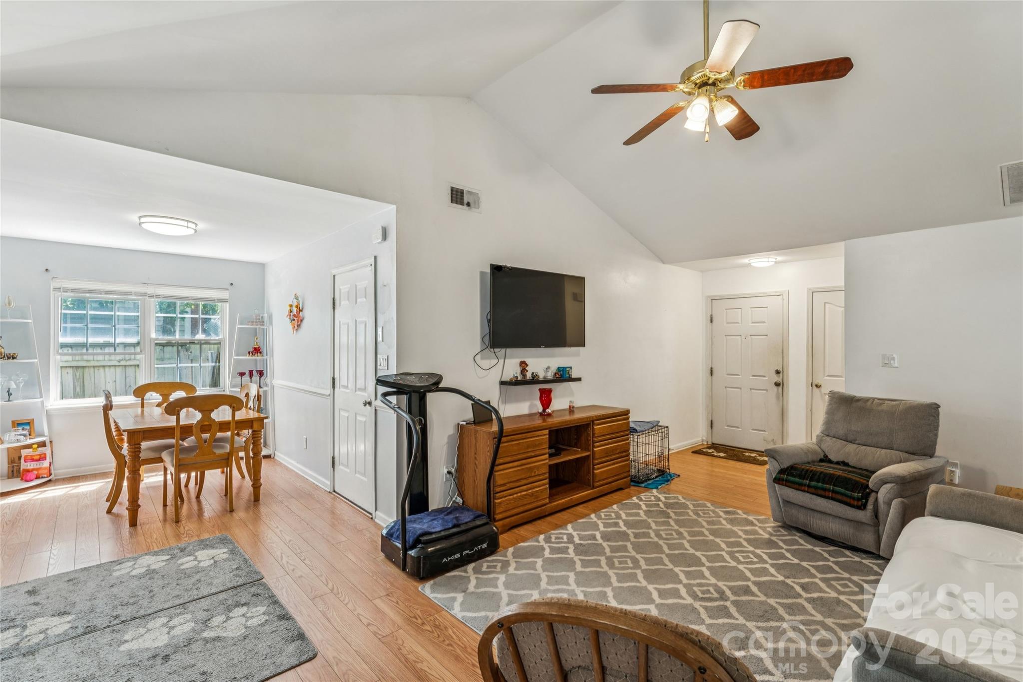 13221 Crooked Pine Court Property Photo 6