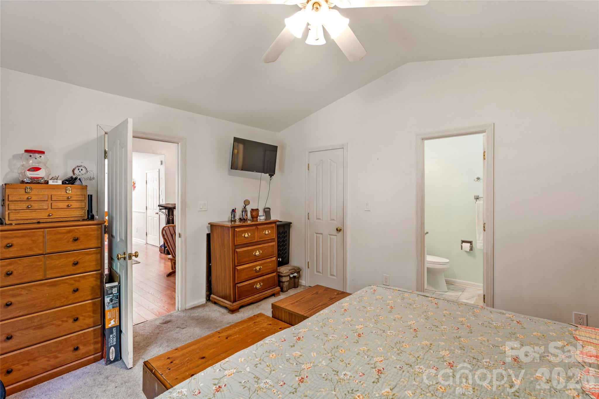 13221 Crooked Pine Court Property Photo 12