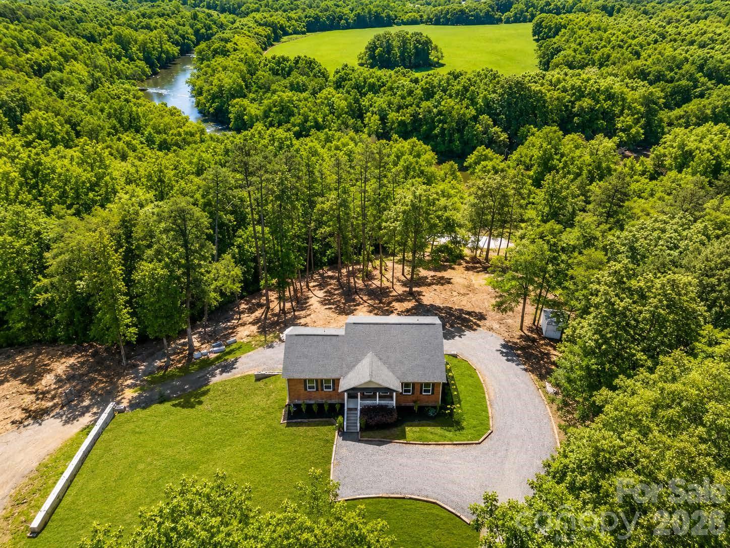 6151 Settlers Trail Property Photo
