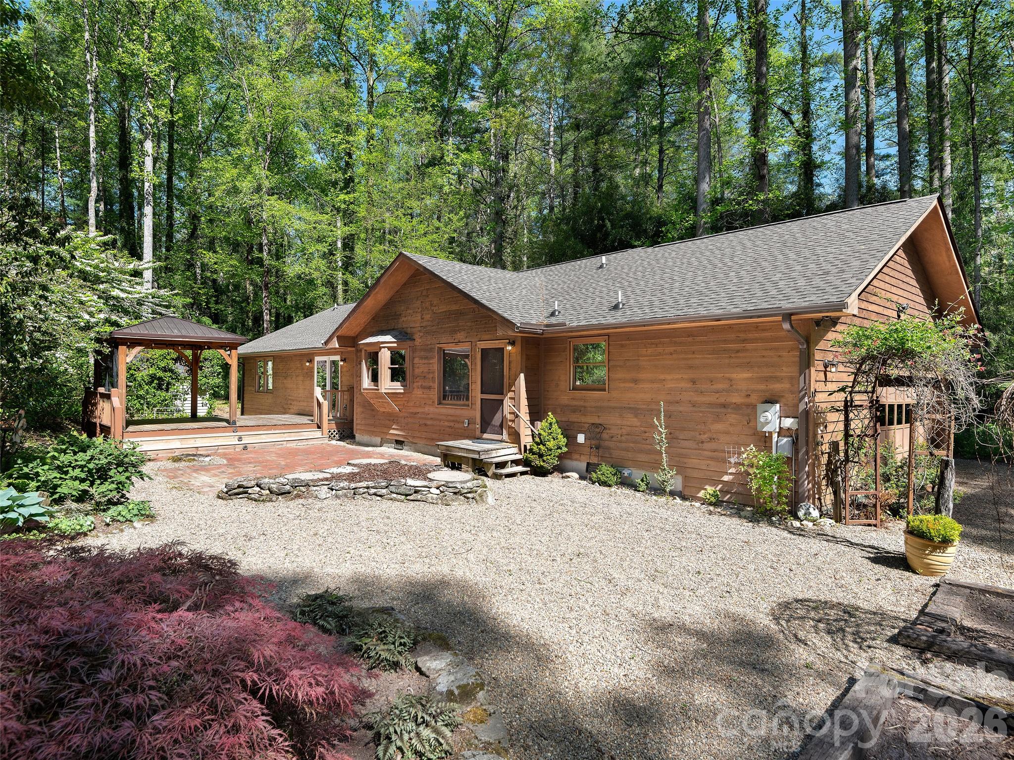 30 Kanuga Heights Lane Property Photo 1