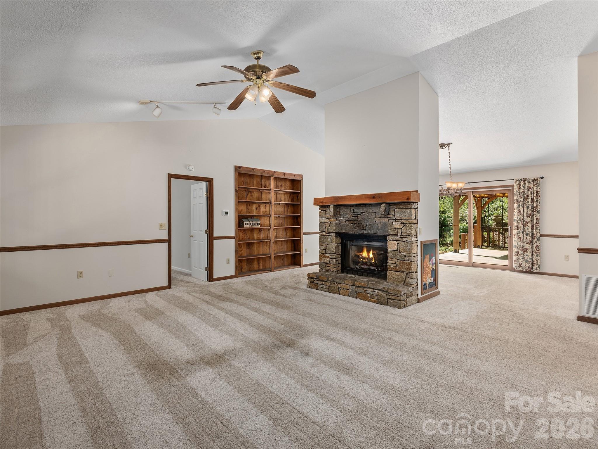30 Kanuga Heights Lane Property Photo 7