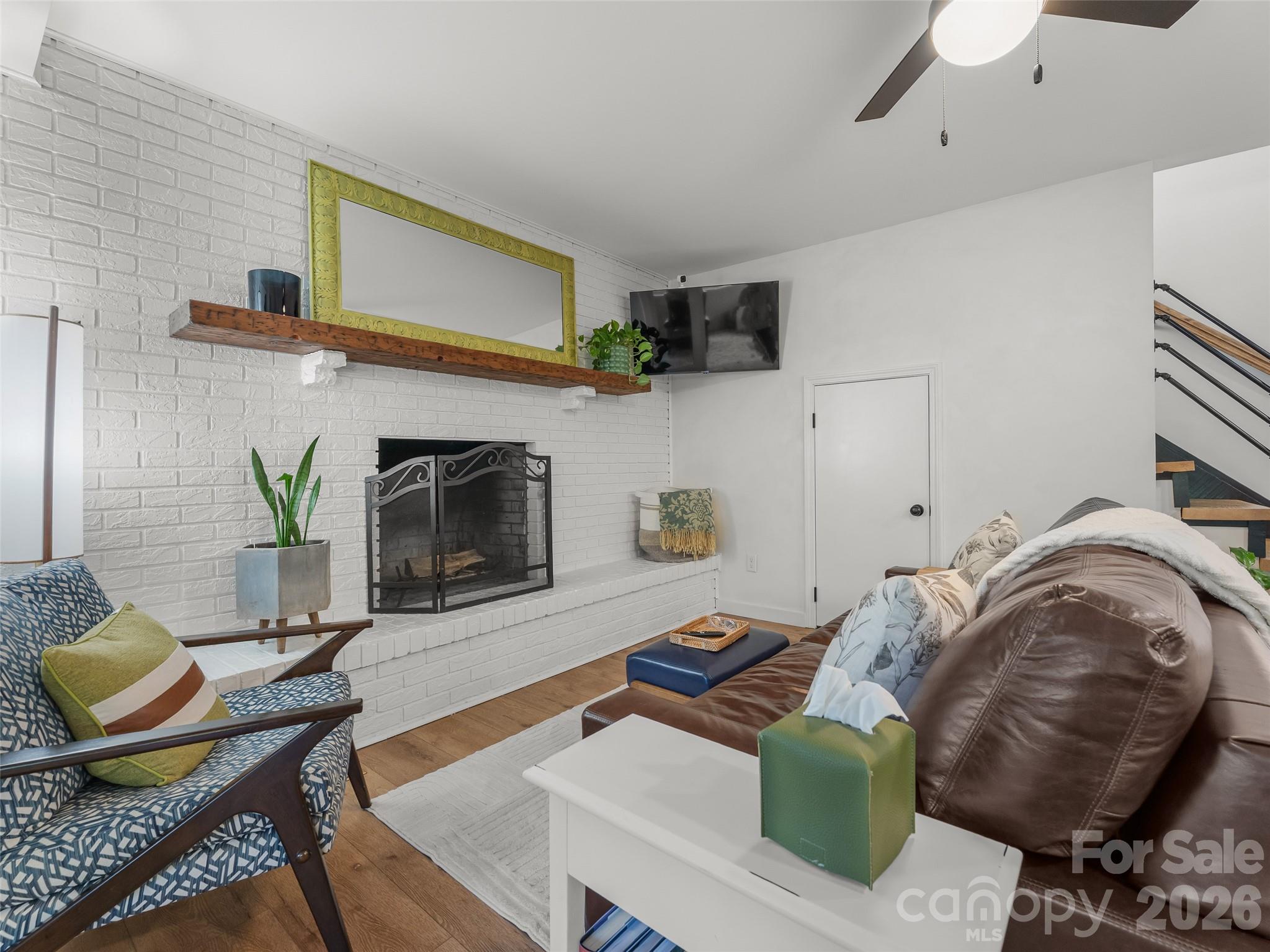 154 White Oak Lane Property Photo 18