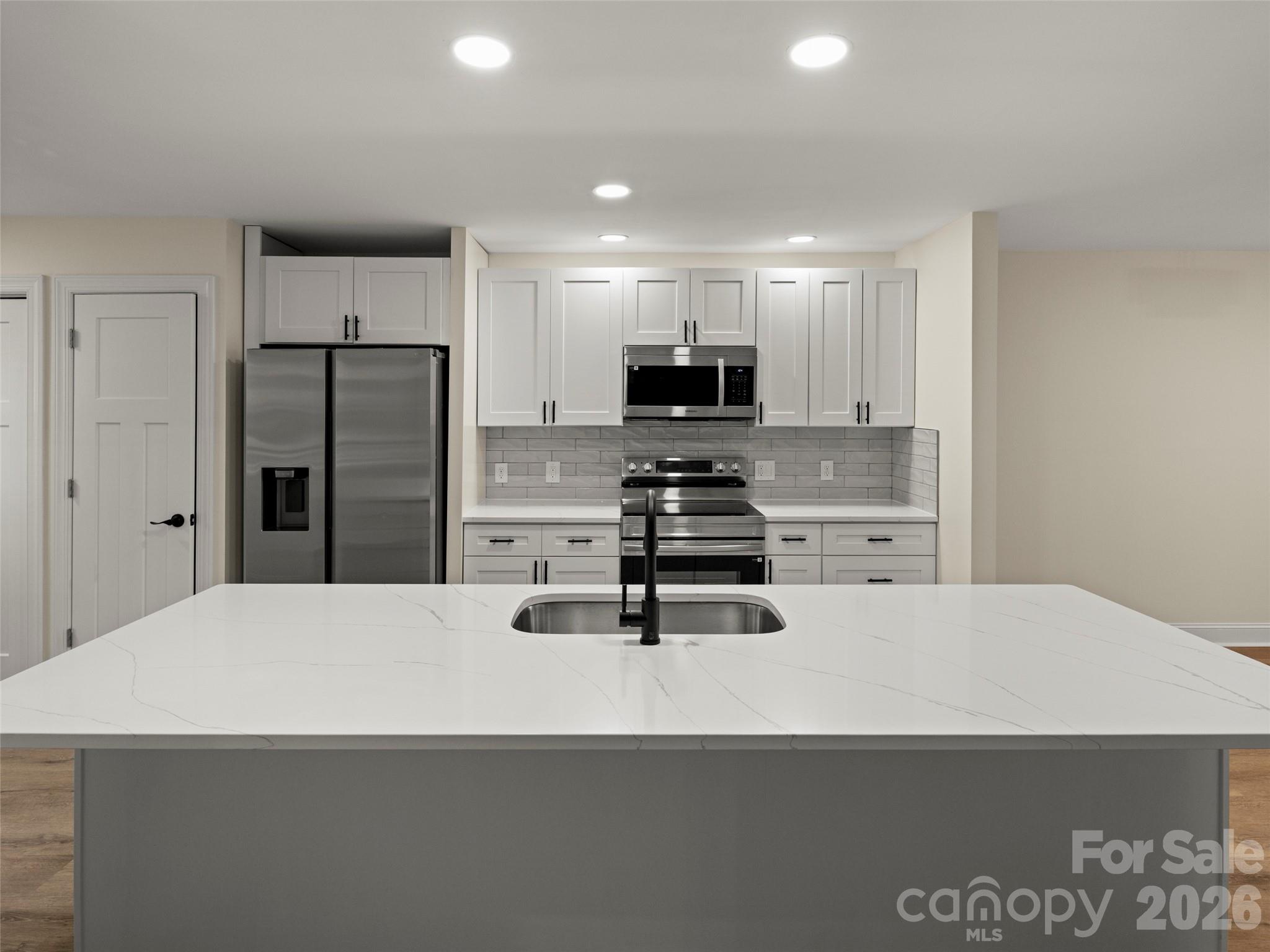 203 Crowfields Drive Property Photo 9