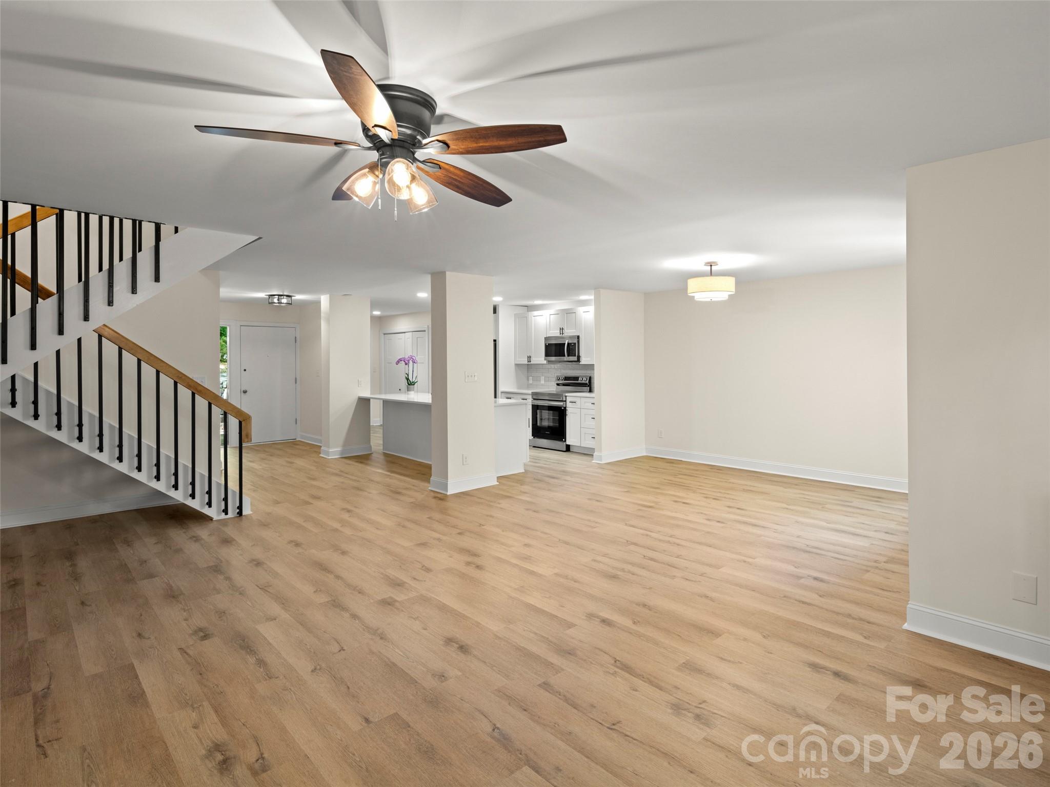 203 Crowfields Drive Property Photo 11