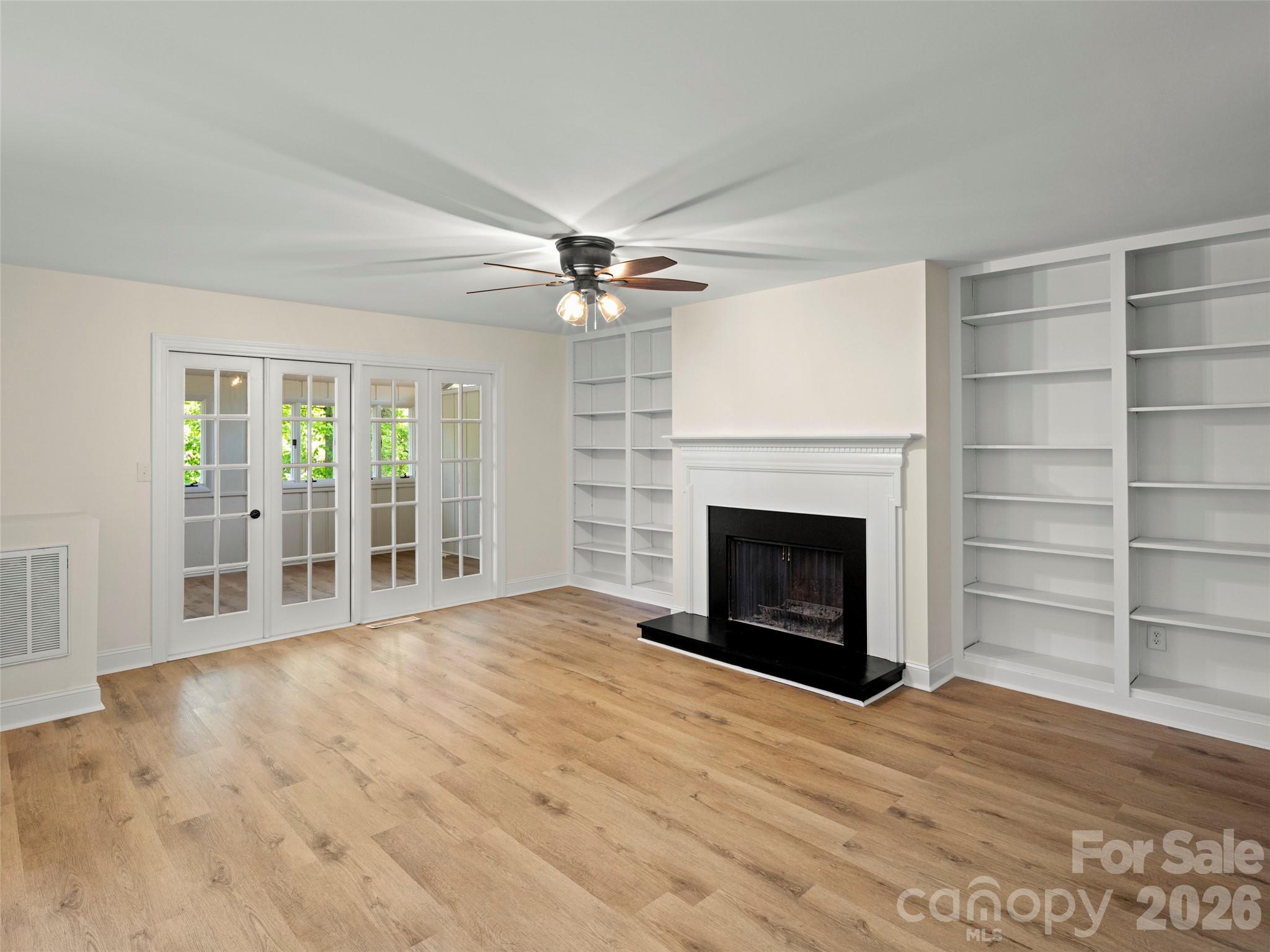 203 Crowfields Drive Property Photo 13