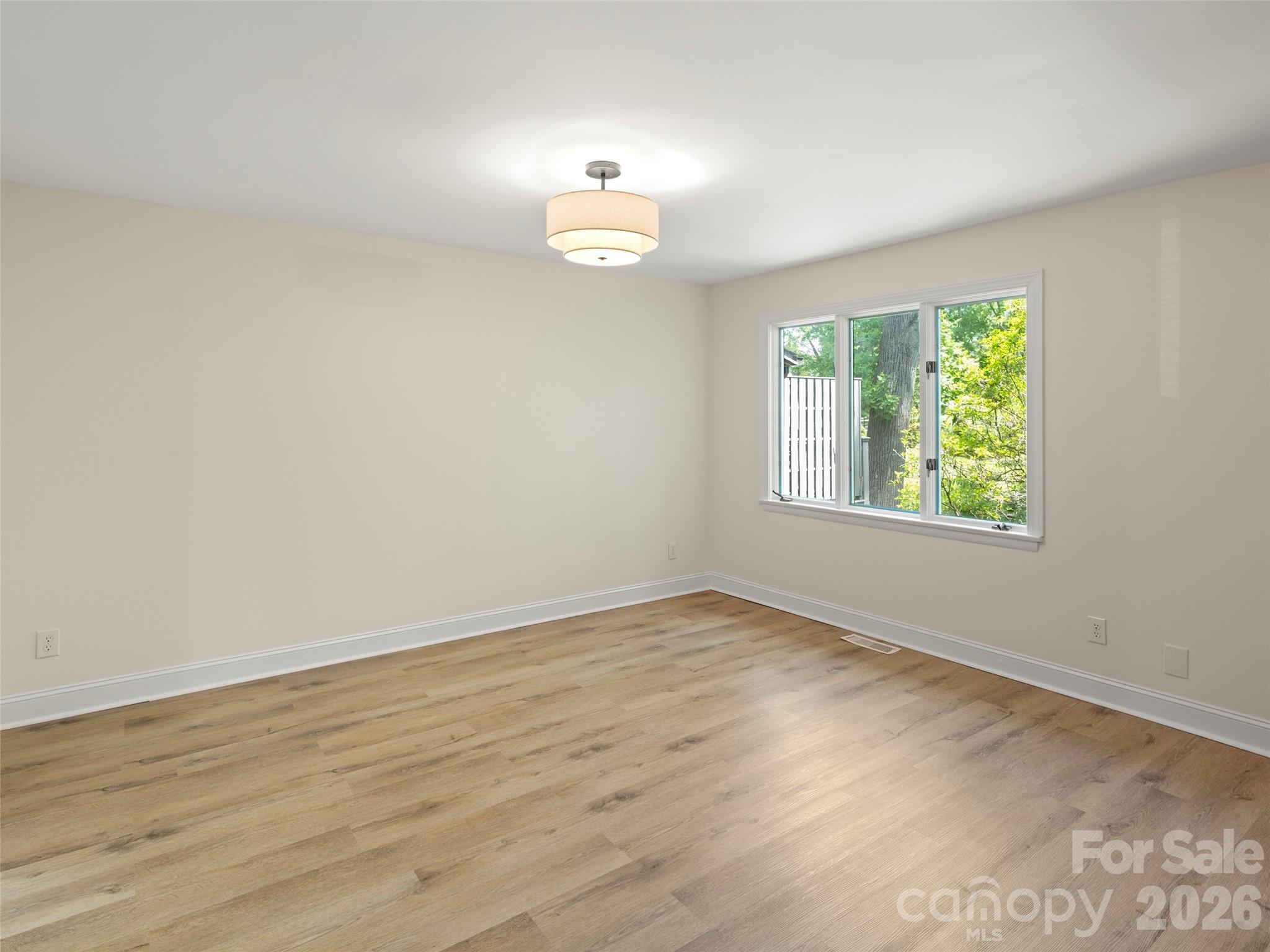 203 Crowfields Drive Property Photo 21